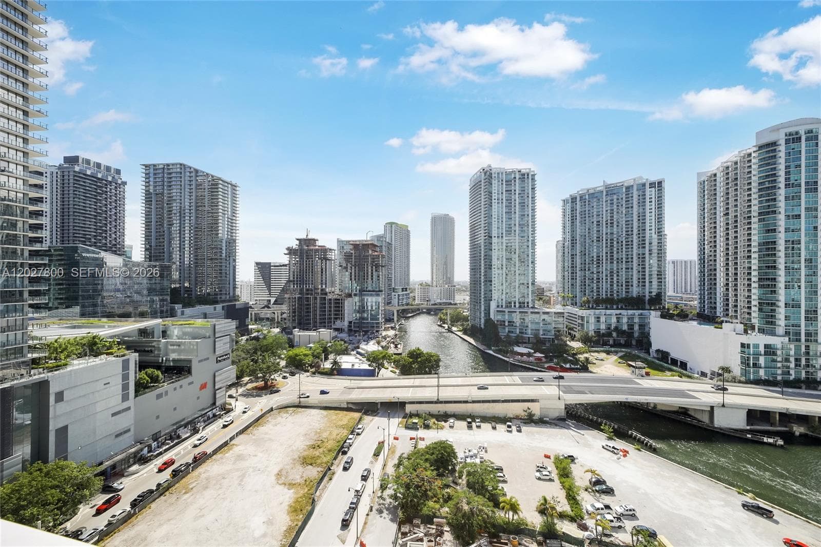 41 SE 5th St # 1116, Miami FL 33131 — 49