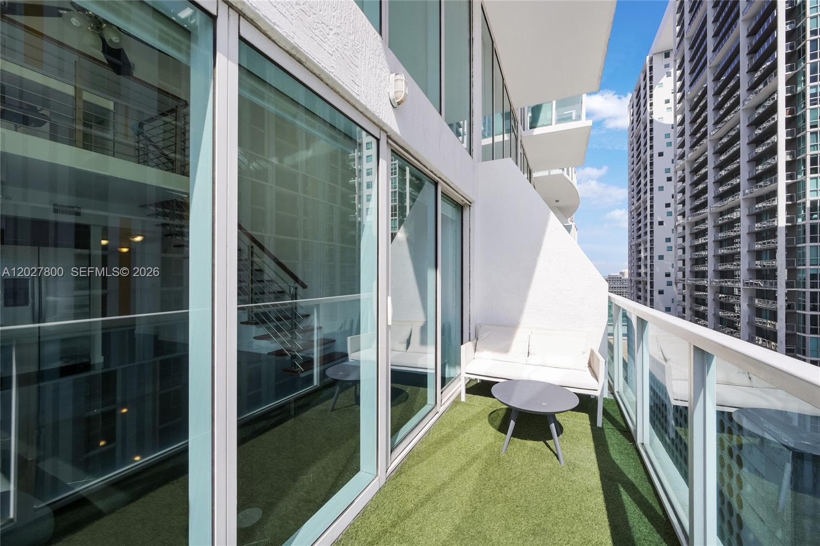 41 SE 5th St # 1116, Miami FL 33131 — 14