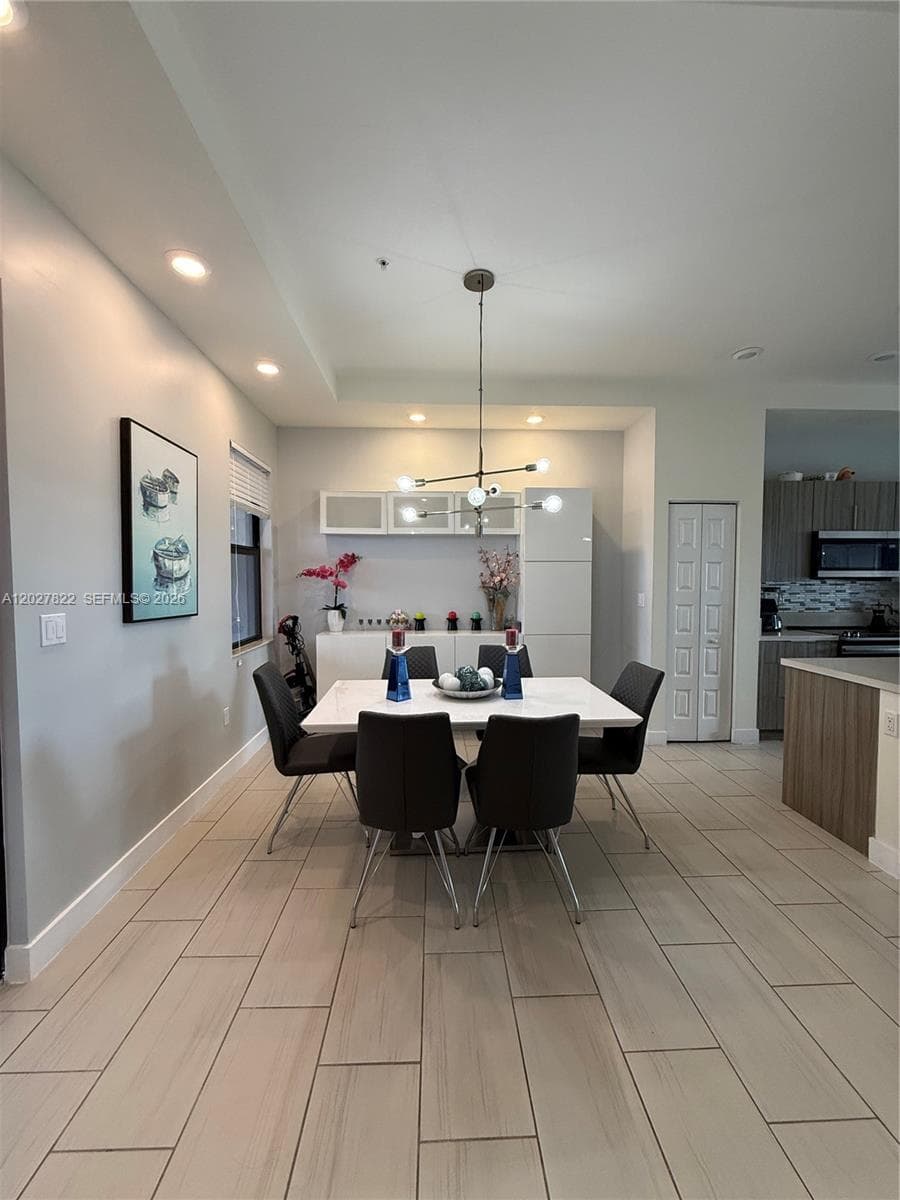 7815 NW 104th Ave # 32, Doral FL 33178 — 9