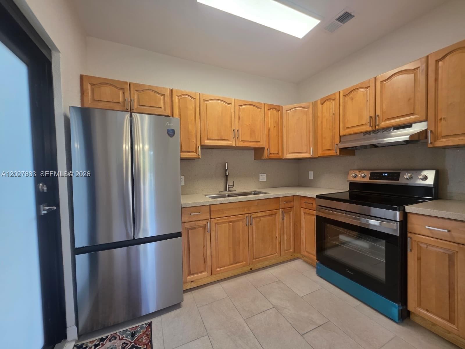 1139 NW 37th St, Miami FL 33127 — 4