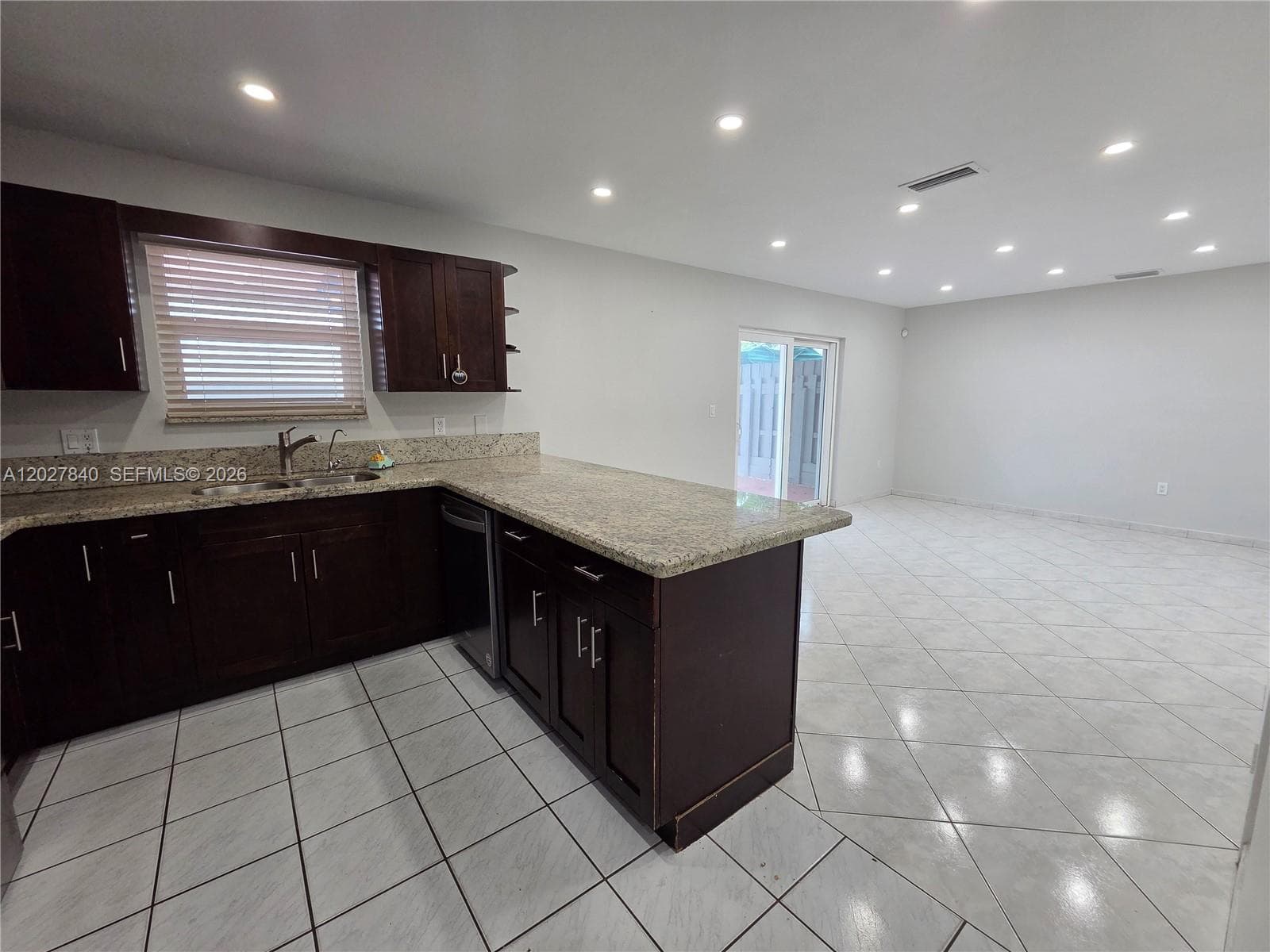 9837 NW 123rd Ter, Hialeah Gardens FL 33018 — 12