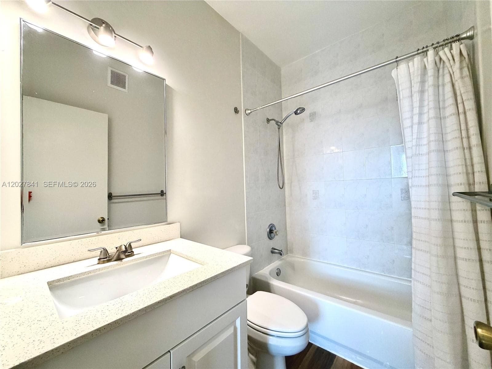 6201 NW 114th Pl # 245, Doral FL 33178 — 16