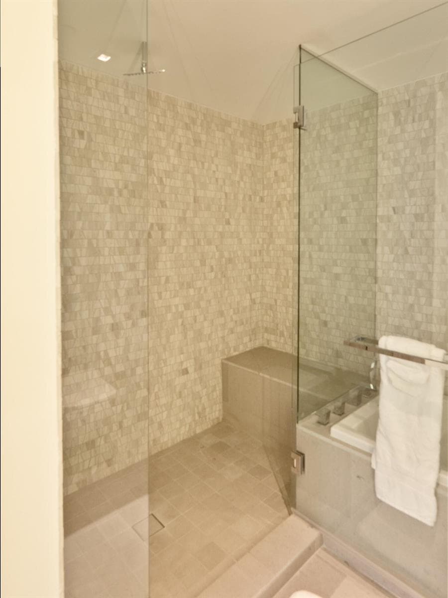 88 SW 7th Street # 1006, Miami FL 33130 — 22