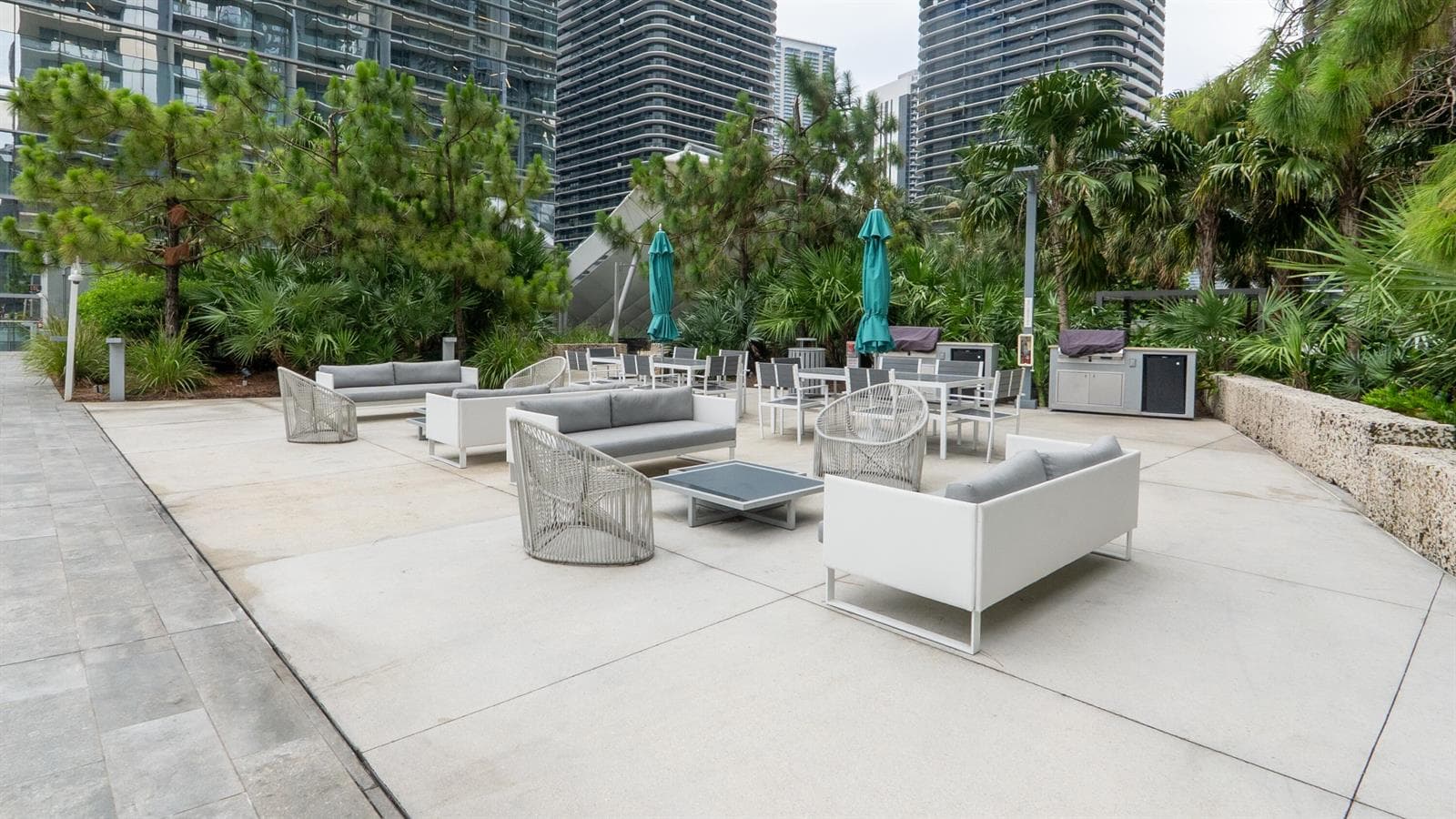 88 SW 7th Street # 1006, Miami FL 33130 — 29