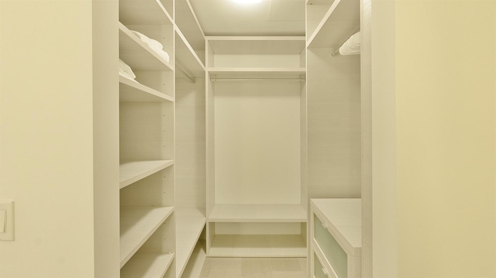 88 SW 7th Street # 1006, Miami FL 33130 — 21