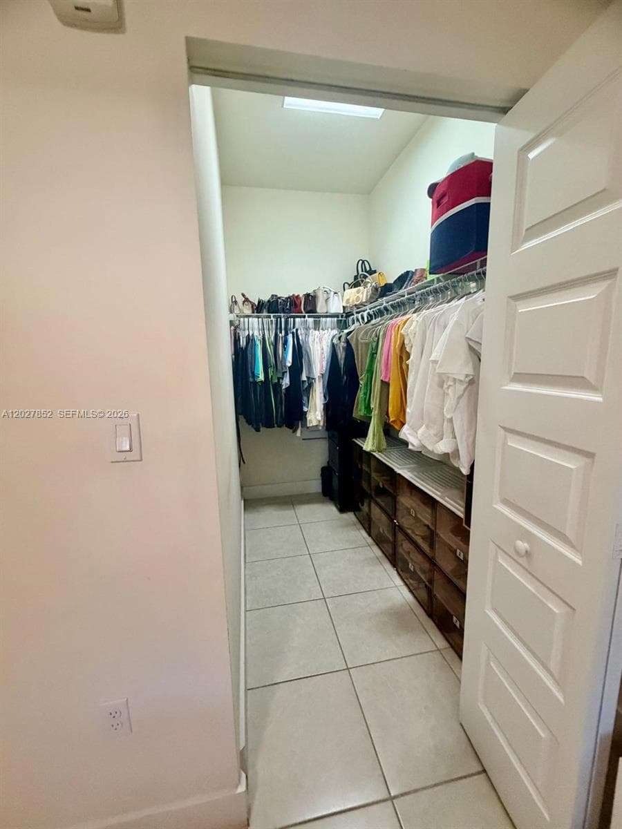 8005 NW 104th Ave # 3, Doral FL 33178 — 14