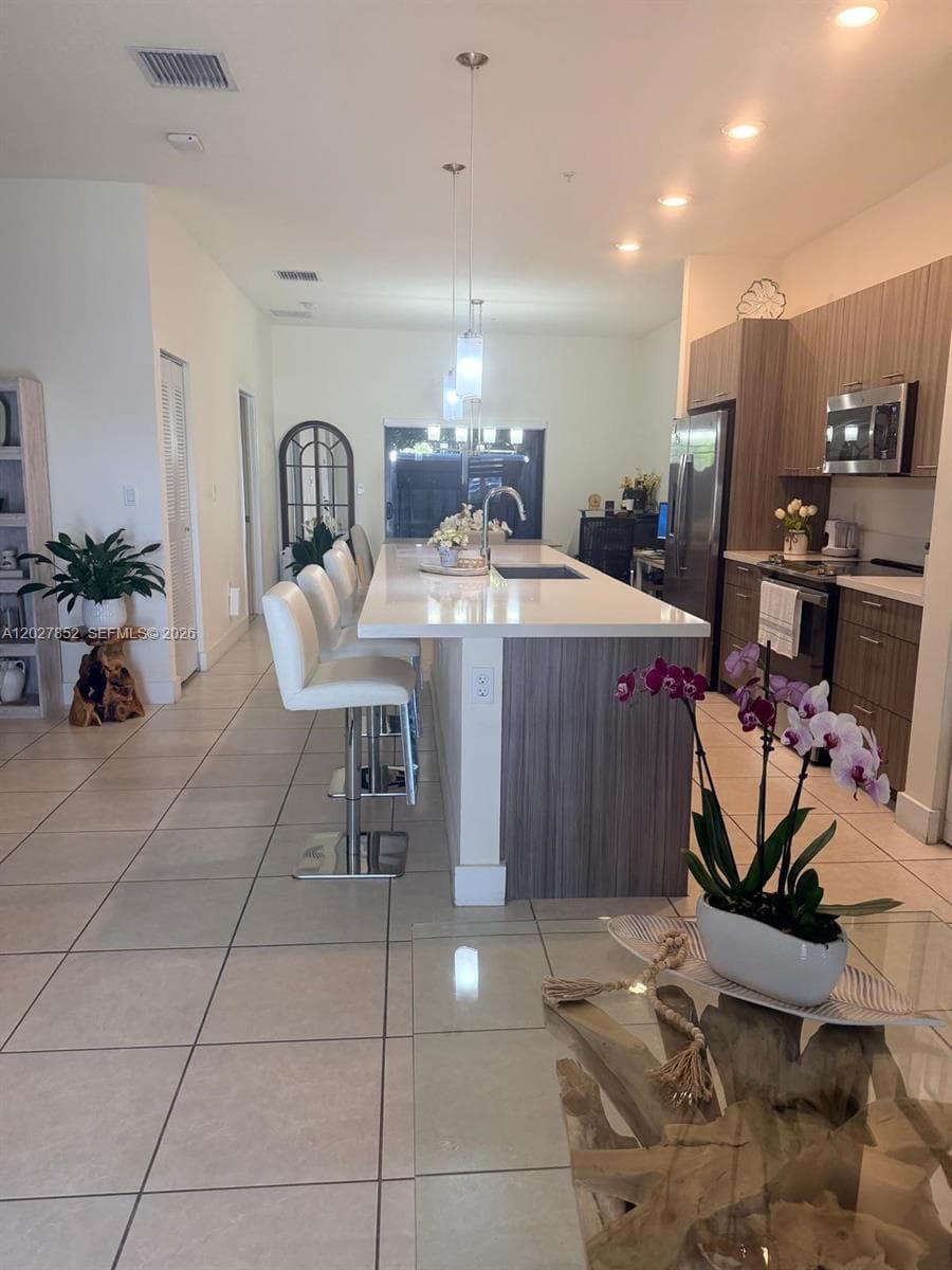 8005 NW 104th Ave # 3, Doral FL 33178 — 18