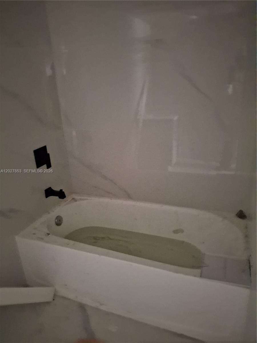 13480 NE 6th Ave # 207, North Miami FL 33161 — 2