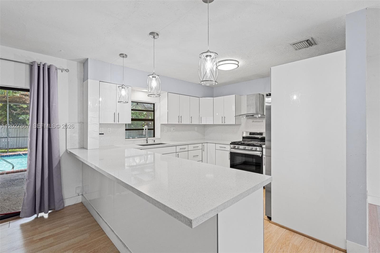 9110 Caribbean Blvd, Cutler Bay FL 33157 — 13