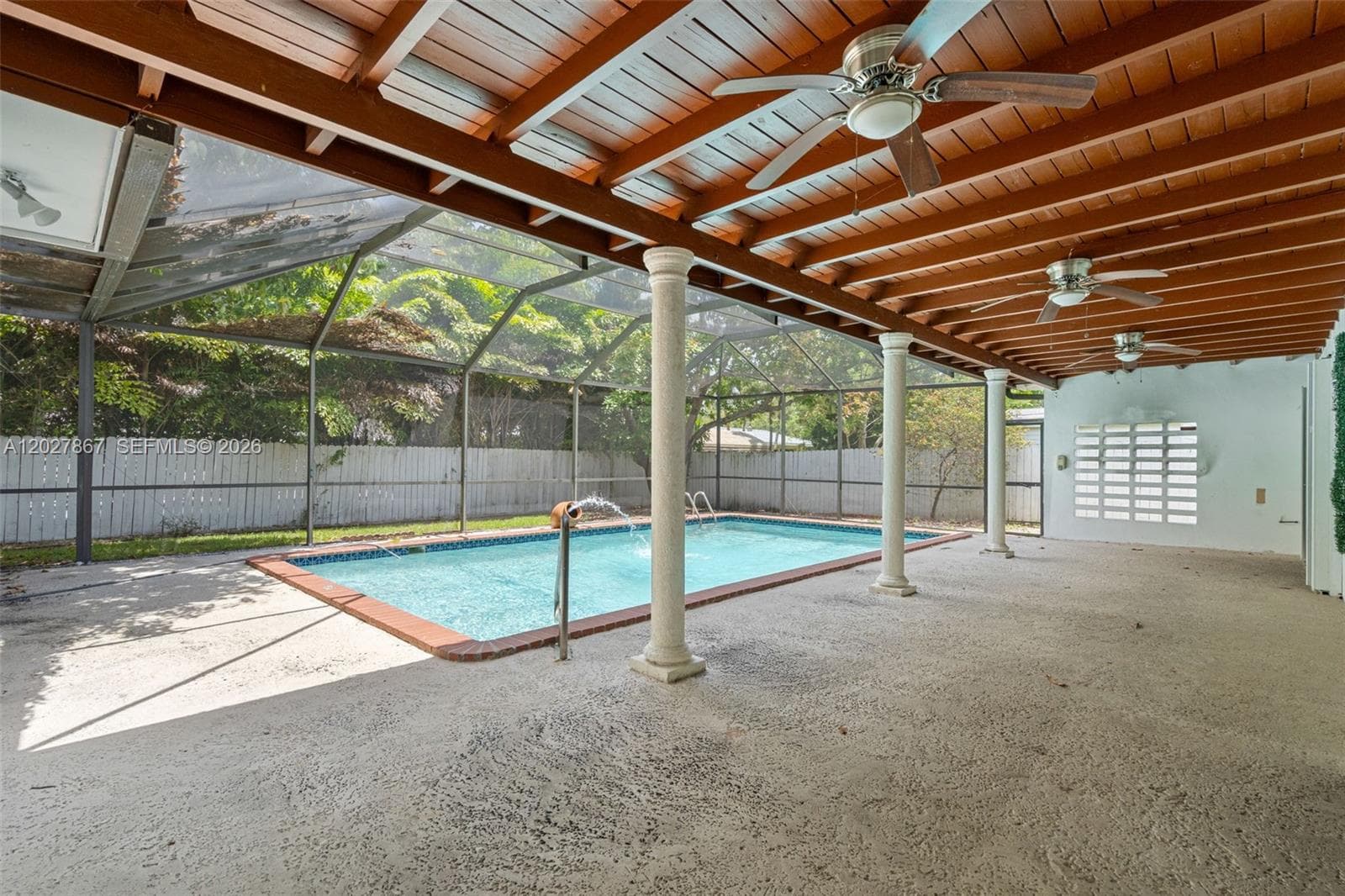 9110 Caribbean Blvd, Cutler Bay FL 33157 — 45