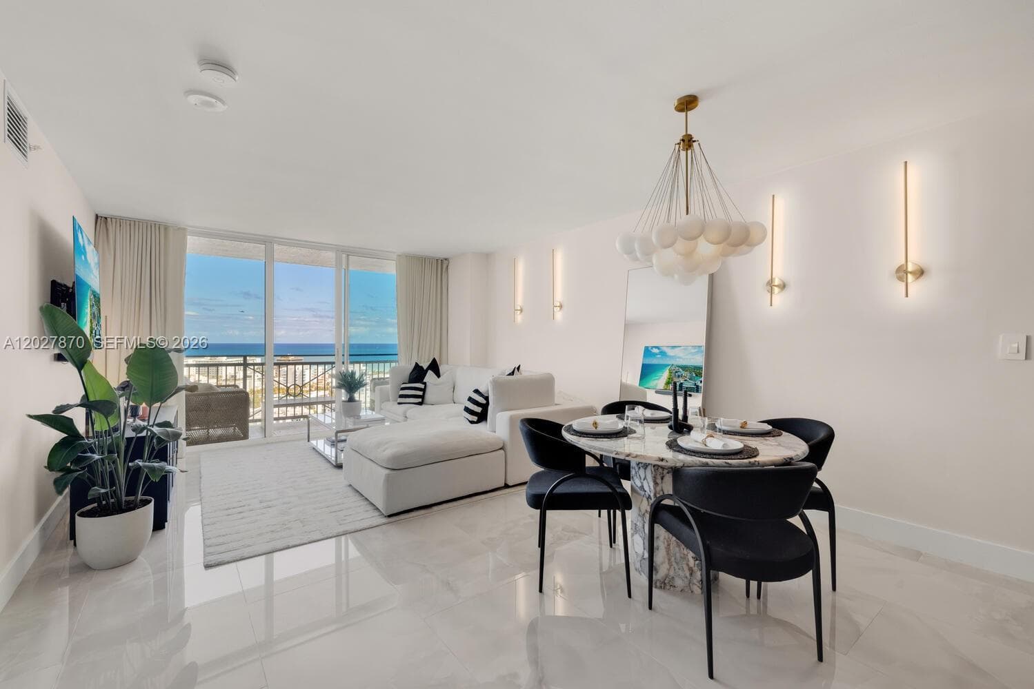 90 Alton Rd # 2207, Miami Beach FL 33139 — 2