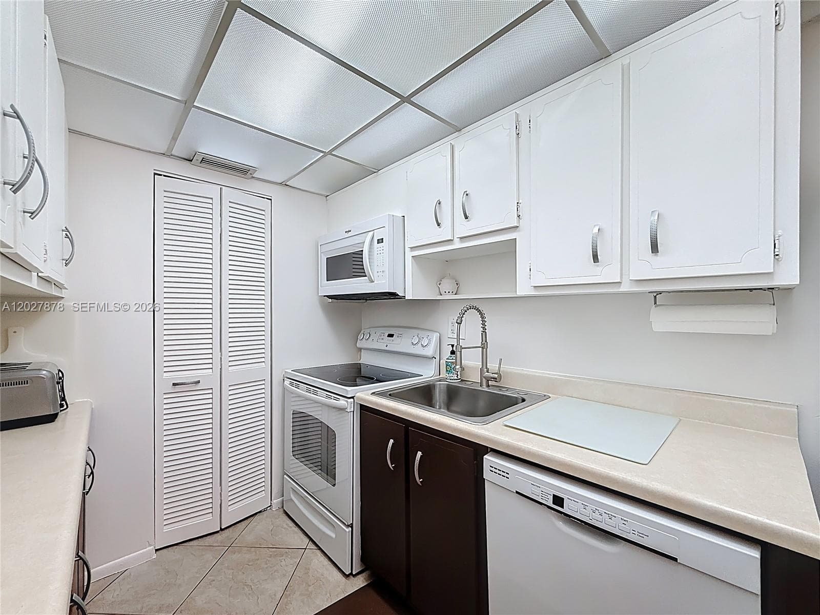 201 178th Dr # 315, Sunny Isles Beach FL 33160 — 20