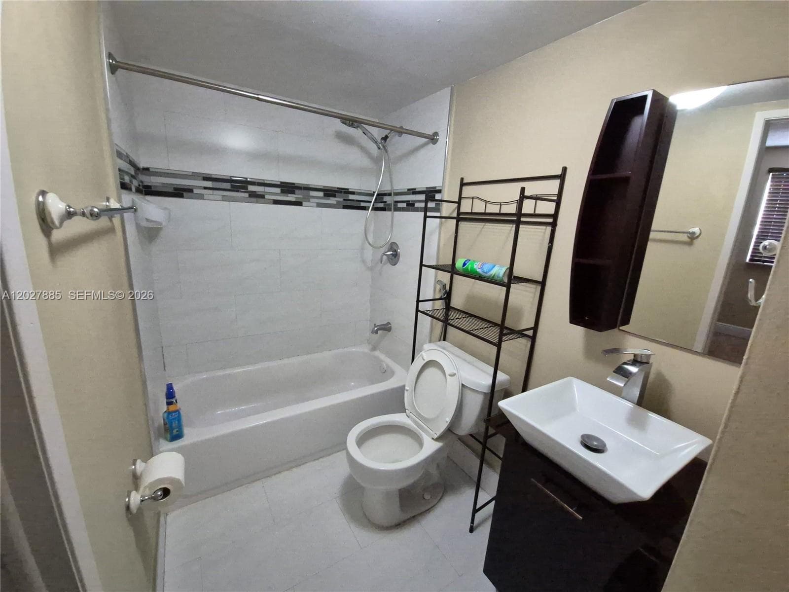 6045 NW 186th St # 308, Hialeah FL 33015 — 6