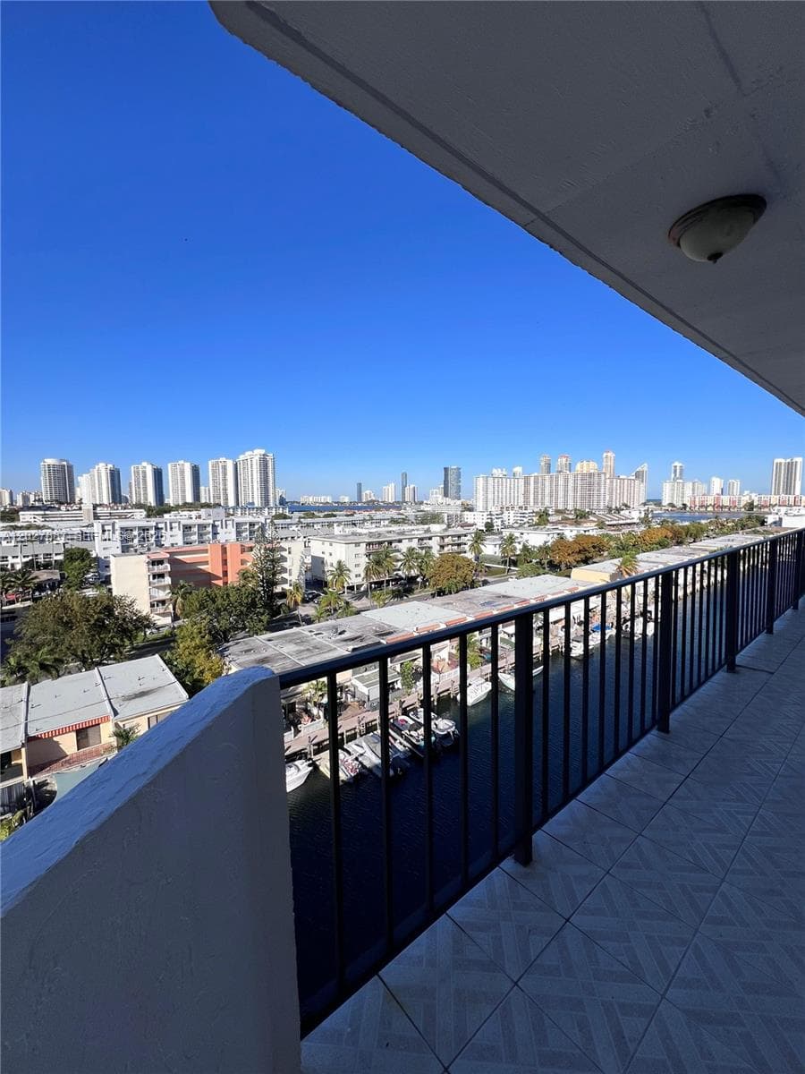 3545 NE 166th St # 1004, North Miami Beach FL 33160 — 5