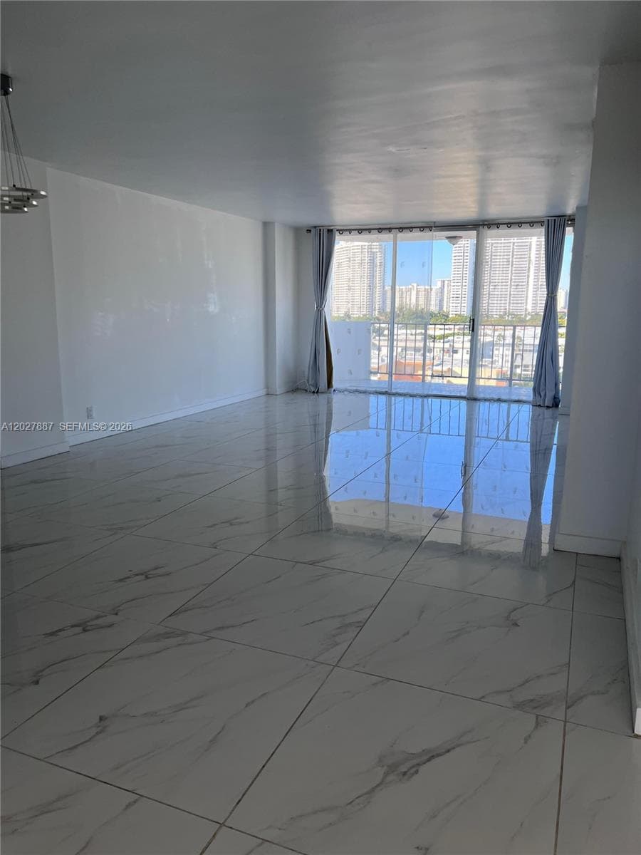 3545 NE 166th St # 1004, North Miami Beach FL 33160 — 14