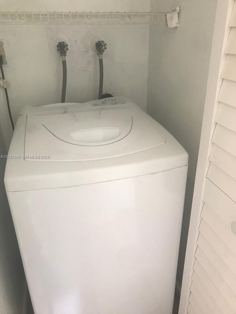 6740 NW 175th Ln # 20, Hialeah FL 33015 — 20