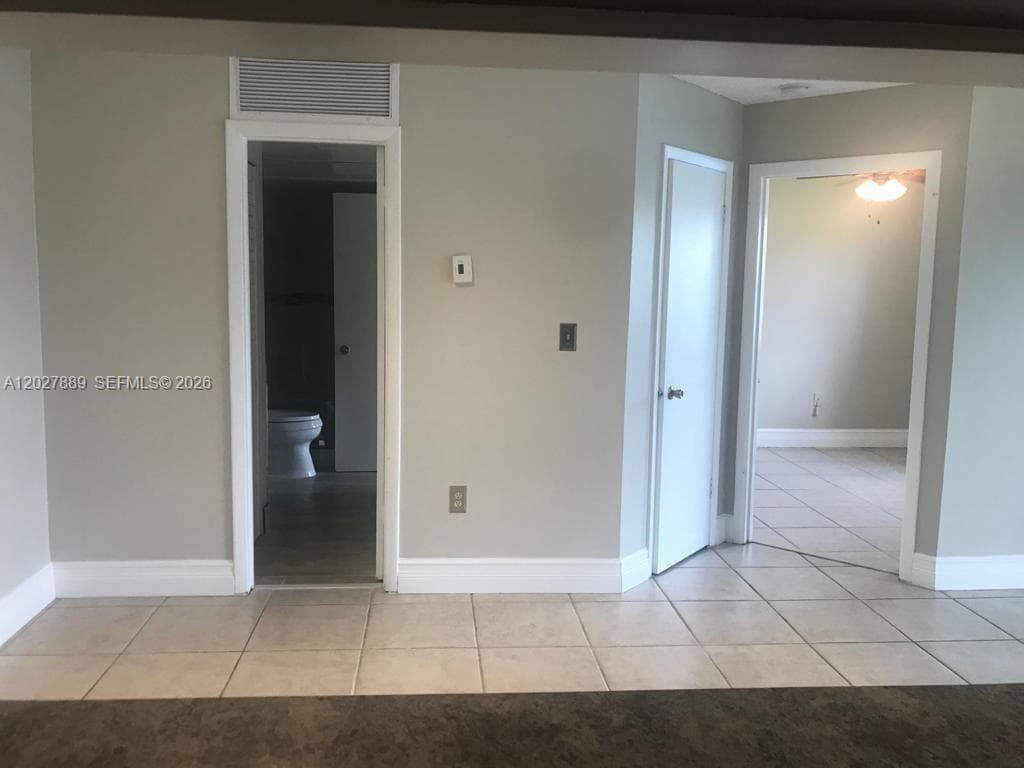 6740 NW 175th Ln # 20, Hialeah FL 33015 — 14