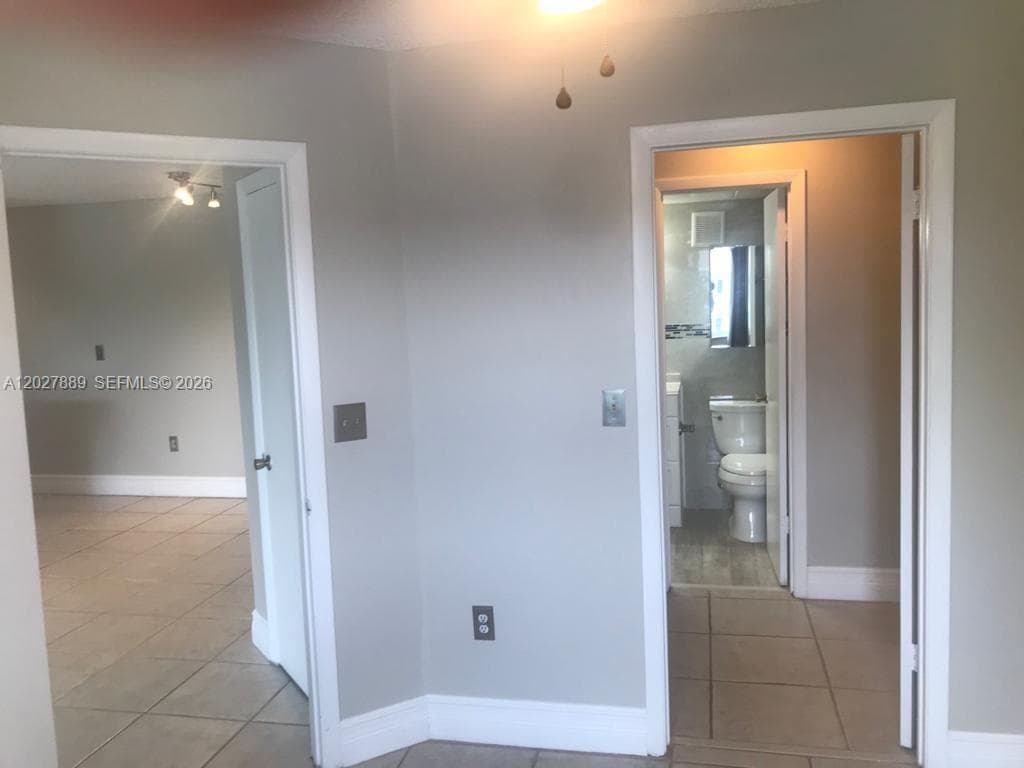 6740 NW 175th Ln # 20, Hialeah FL 33015 — 15