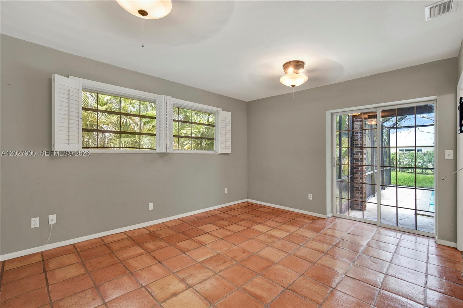 6980 SW 104th St, Pinecrest FL 33156 — 27