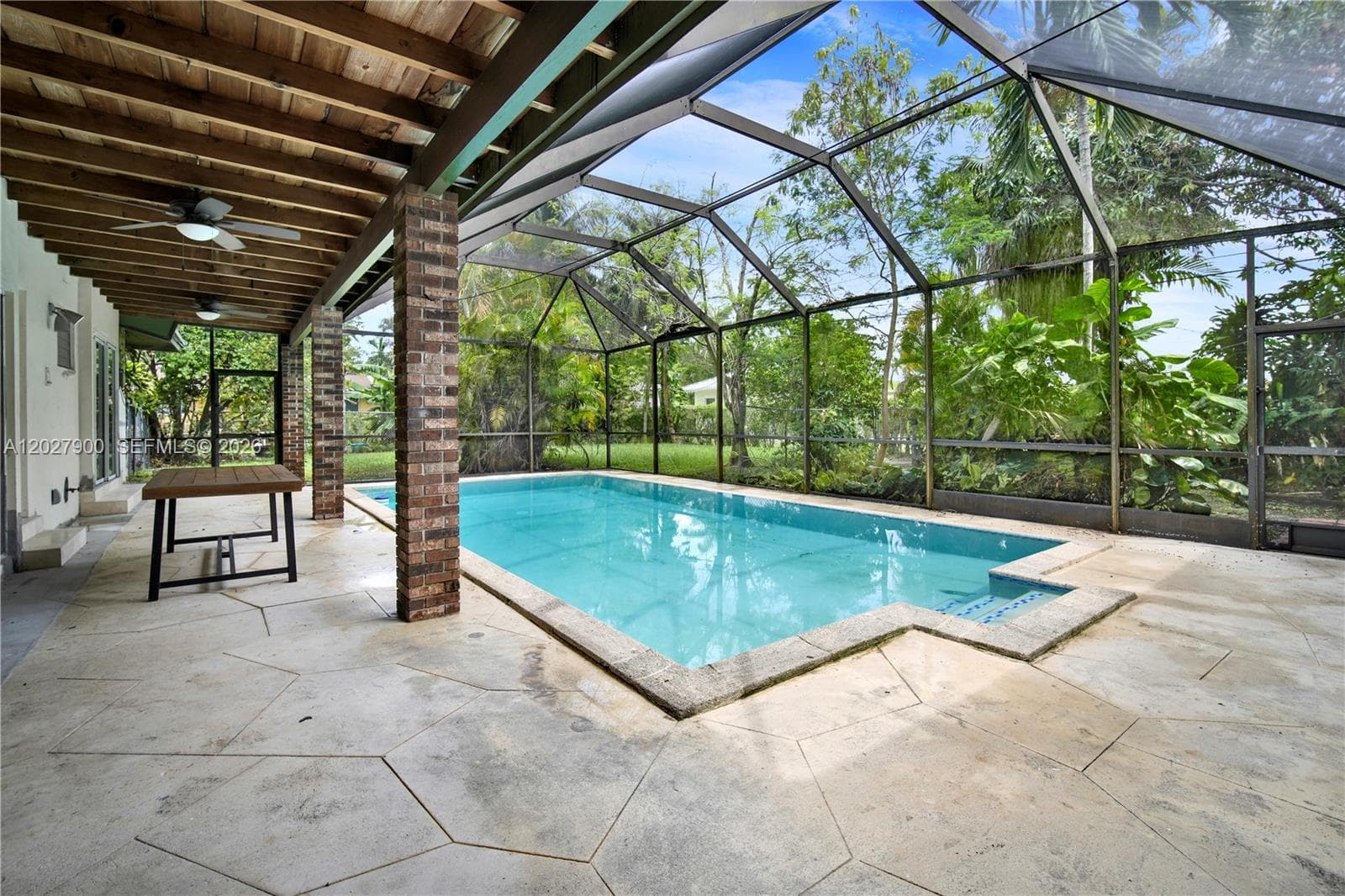 6980 SW 104th St, Pinecrest FL 33156 — 7
