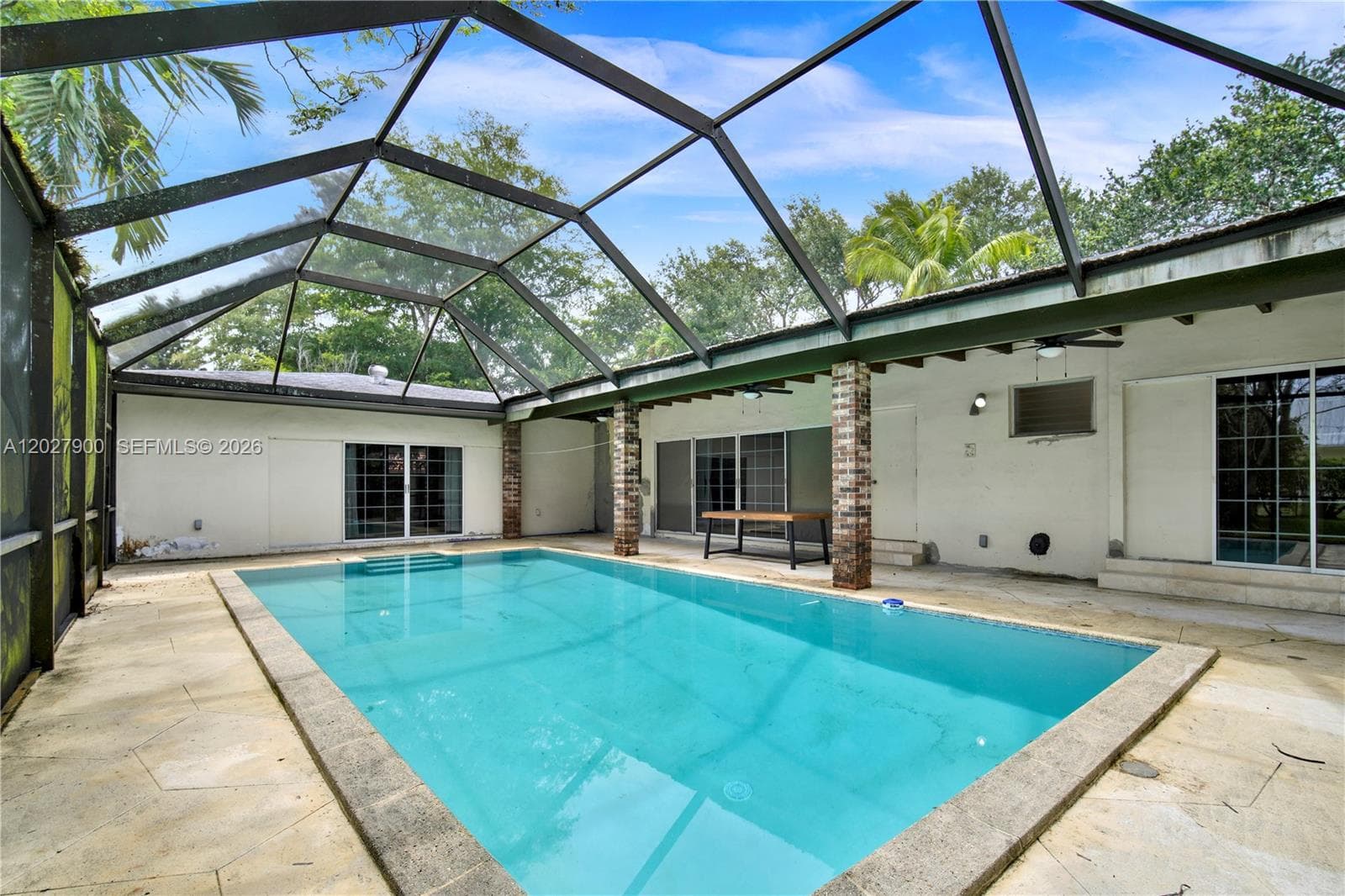 6980 SW 104th St, Pinecrest FL 33156 — 41