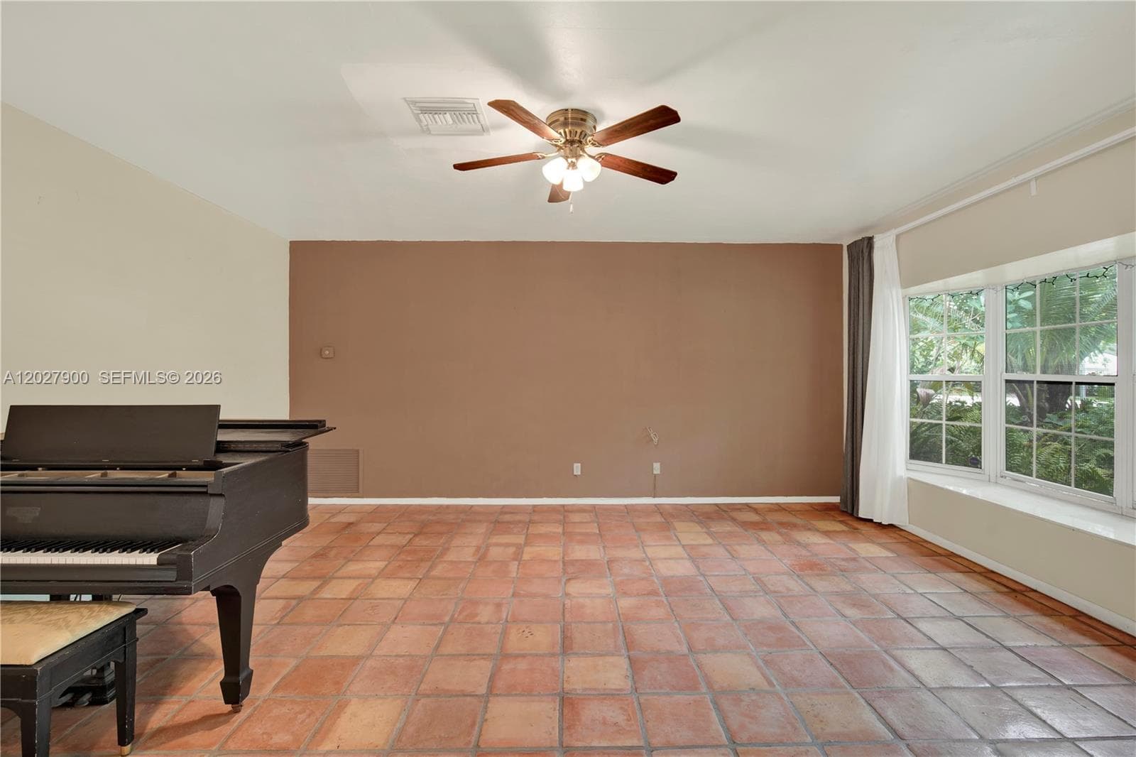 6980 SW 104th St, Pinecrest FL 33156 — 37