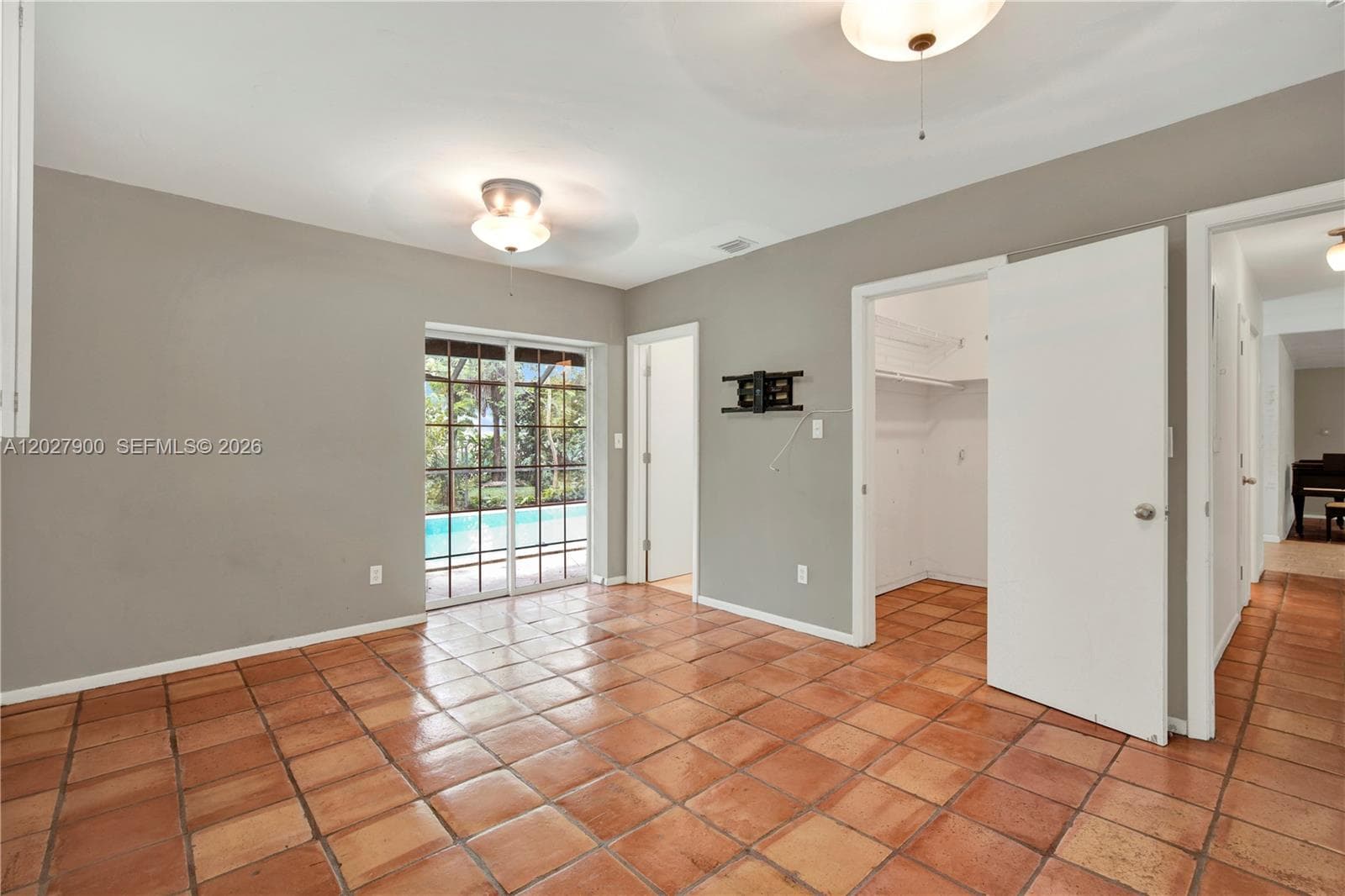 6980 SW 104th St, Pinecrest FL 33156 — 29