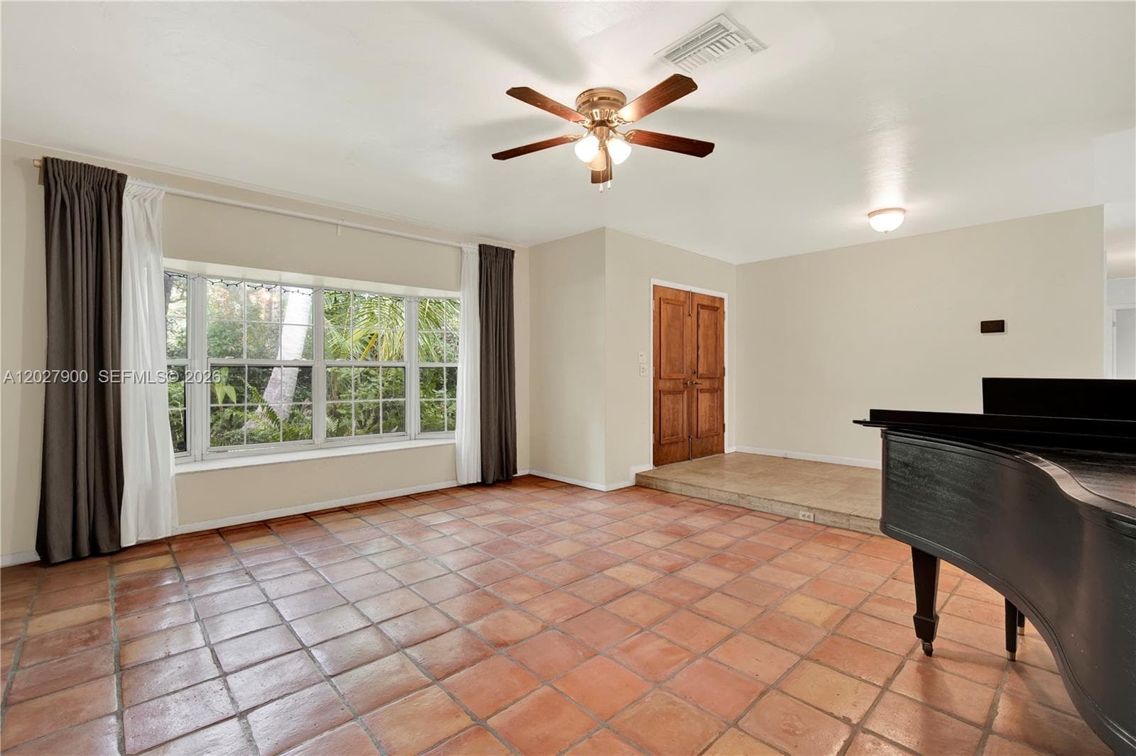 6980 SW 104th St, Pinecrest FL 33156 — 4