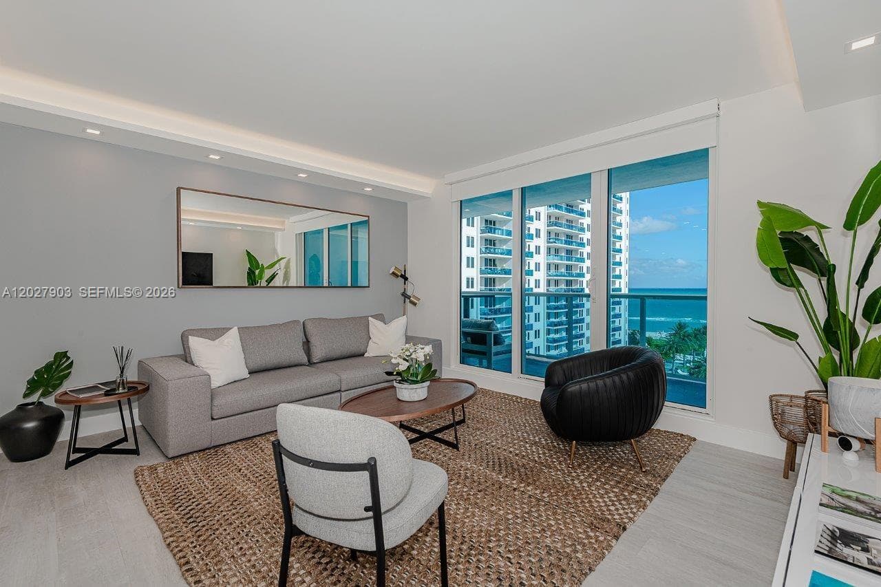 2301 Collins Ave # 739, Miami Beach FL 33139 — 16