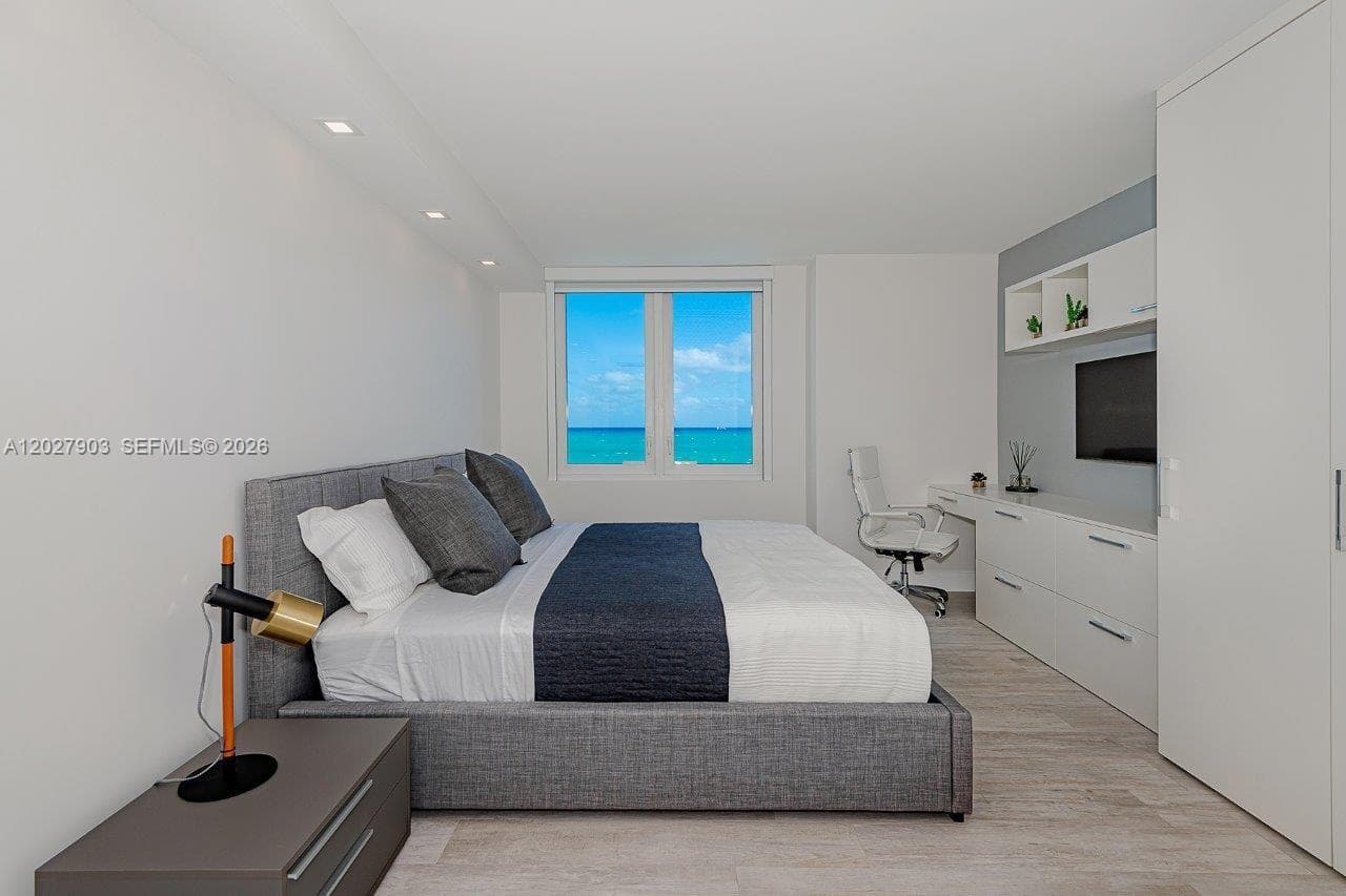 2301 Collins Ave # 739, Miami Beach FL 33139 — 26
