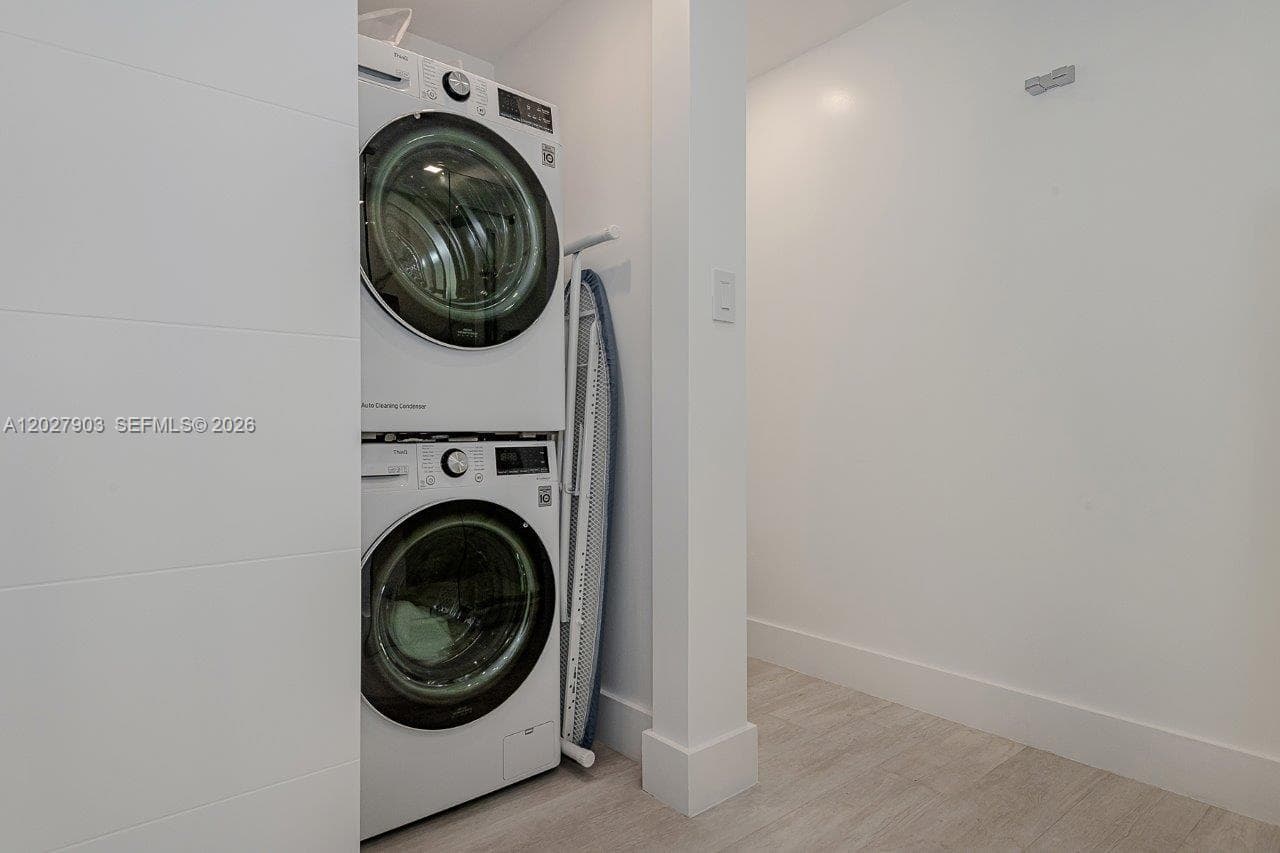 2301 Collins Ave # 739, Miami Beach FL 33139 — 9