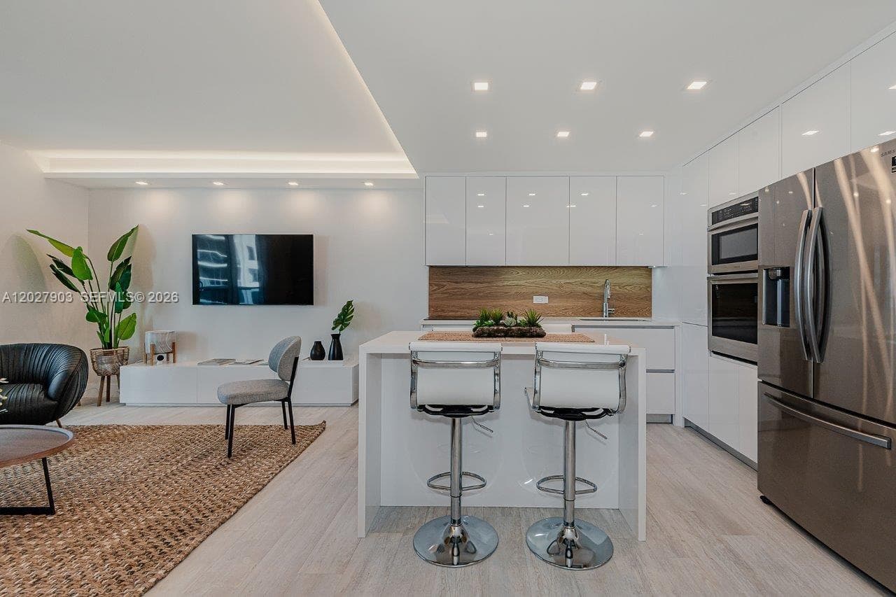2301 Collins Ave # 739, Miami Beach FL 33139 — 24