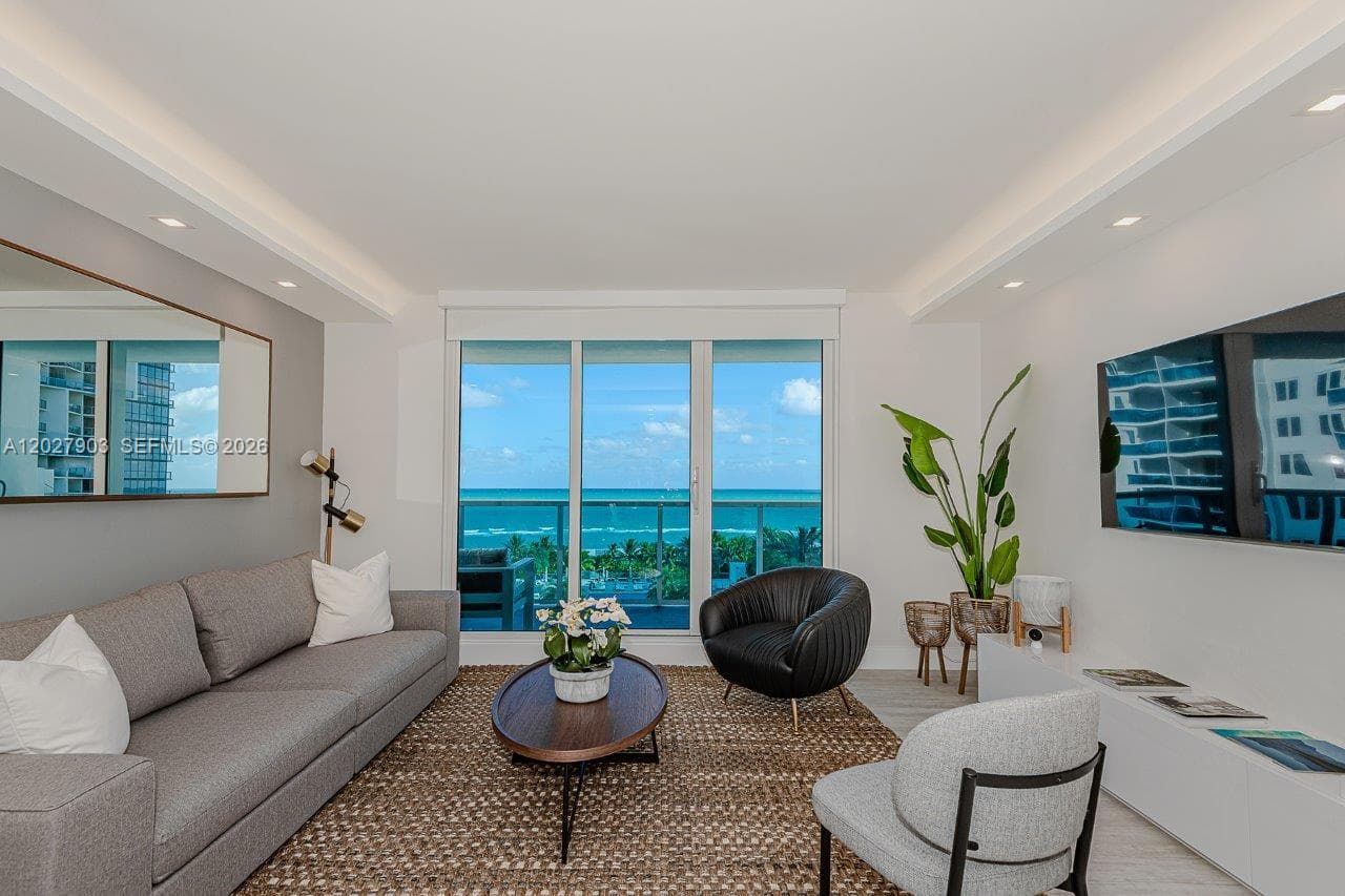 2301 Collins Ave # 739, Miami Beach FL 33139 — 14