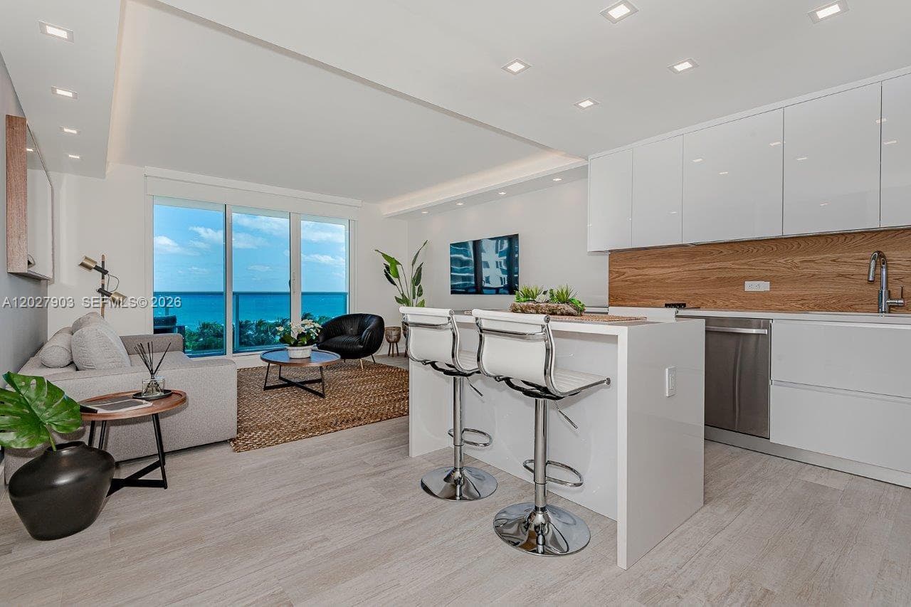2301 Collins Ave # 739, Miami Beach FL 33139 — 15