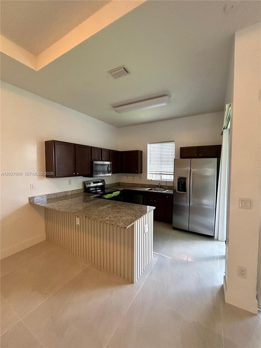 Venetian Parc West, Miami, FL — 11