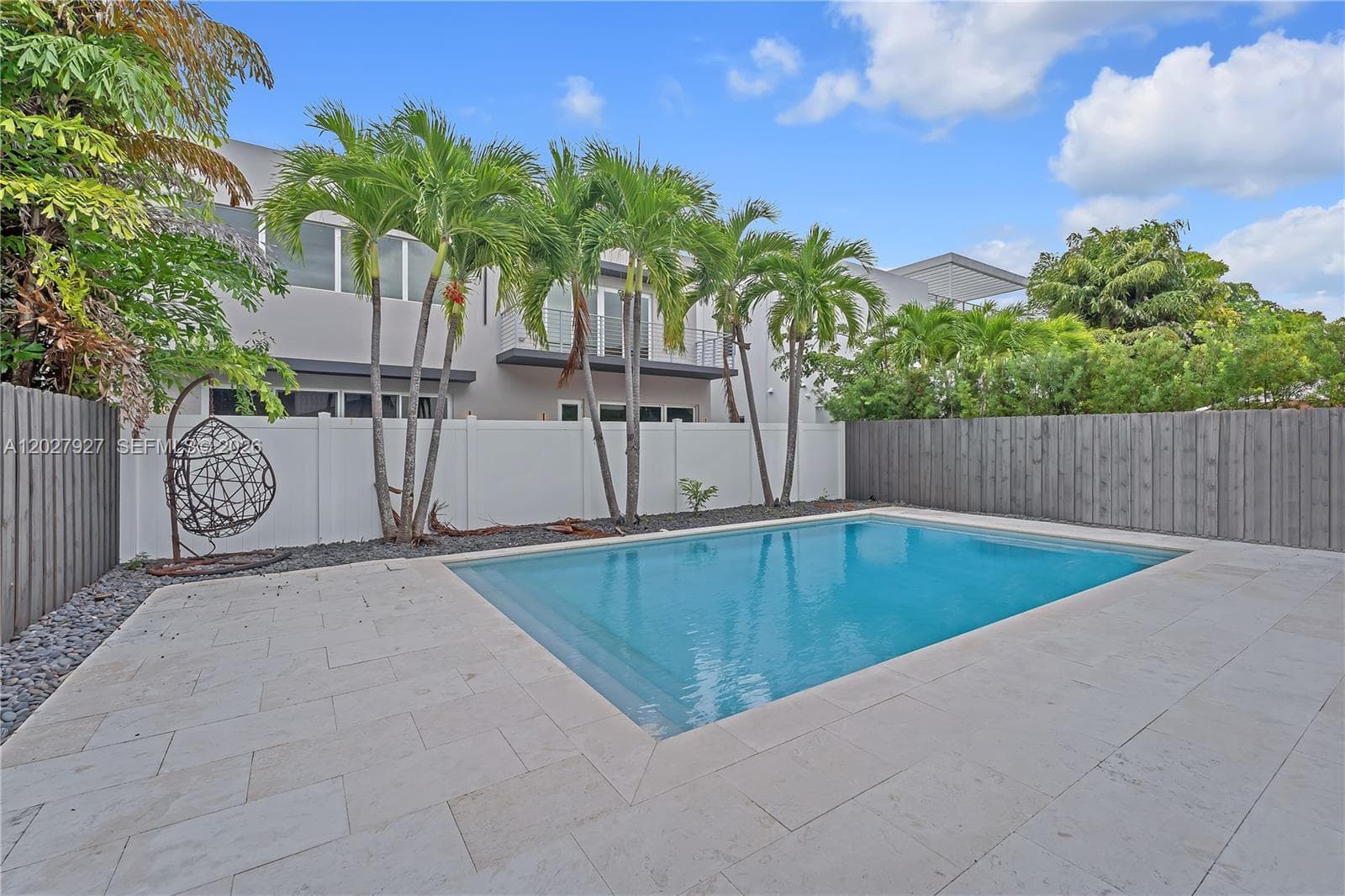 10250 NW 76th Ter, Doral FL 33178 — 34