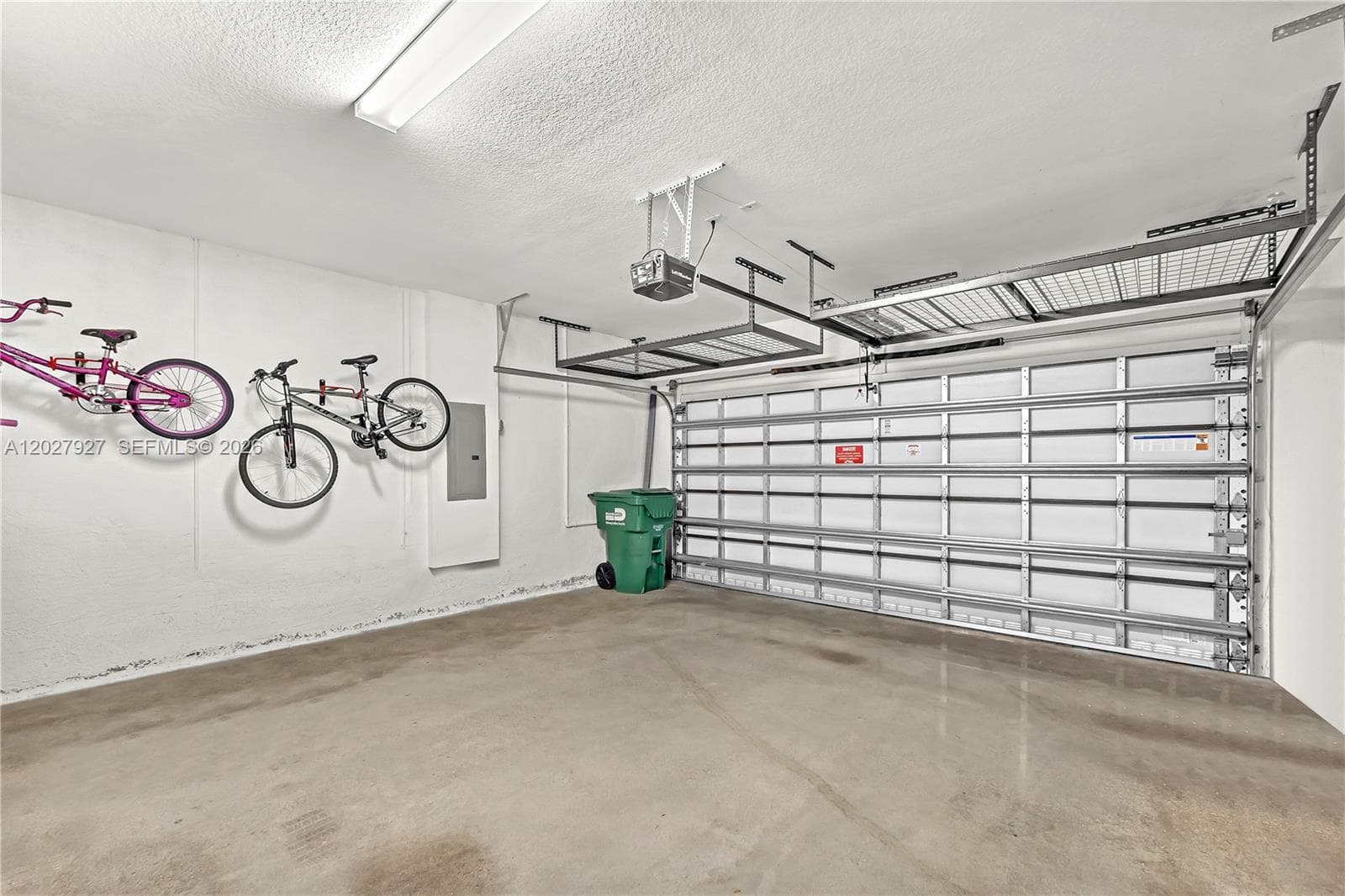 10250 NW 76th Ter, Doral FL 33178 — 37