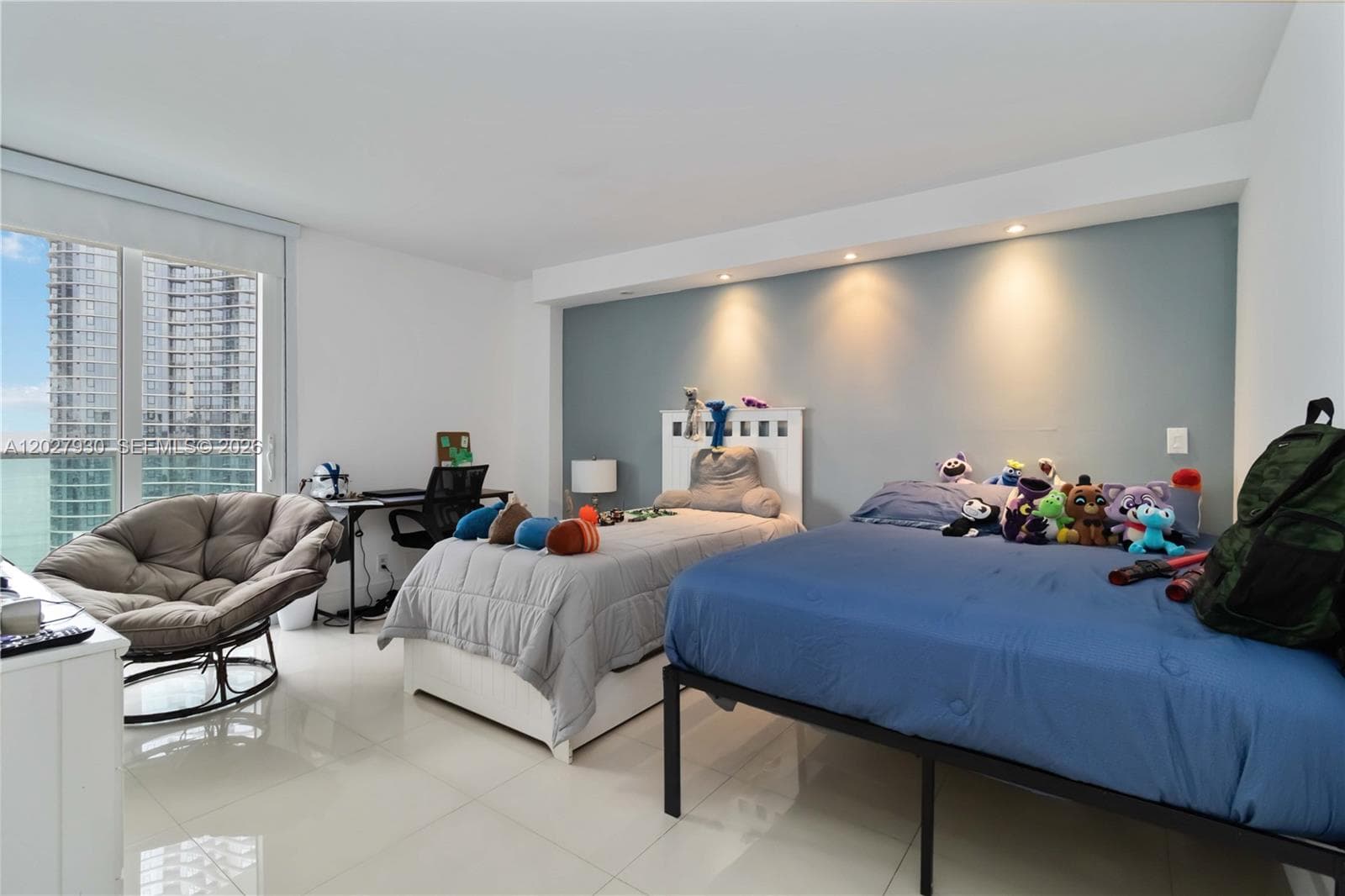 100 Bayview Dr # 2014, Sunny Isles Beach FL 33160 — 27