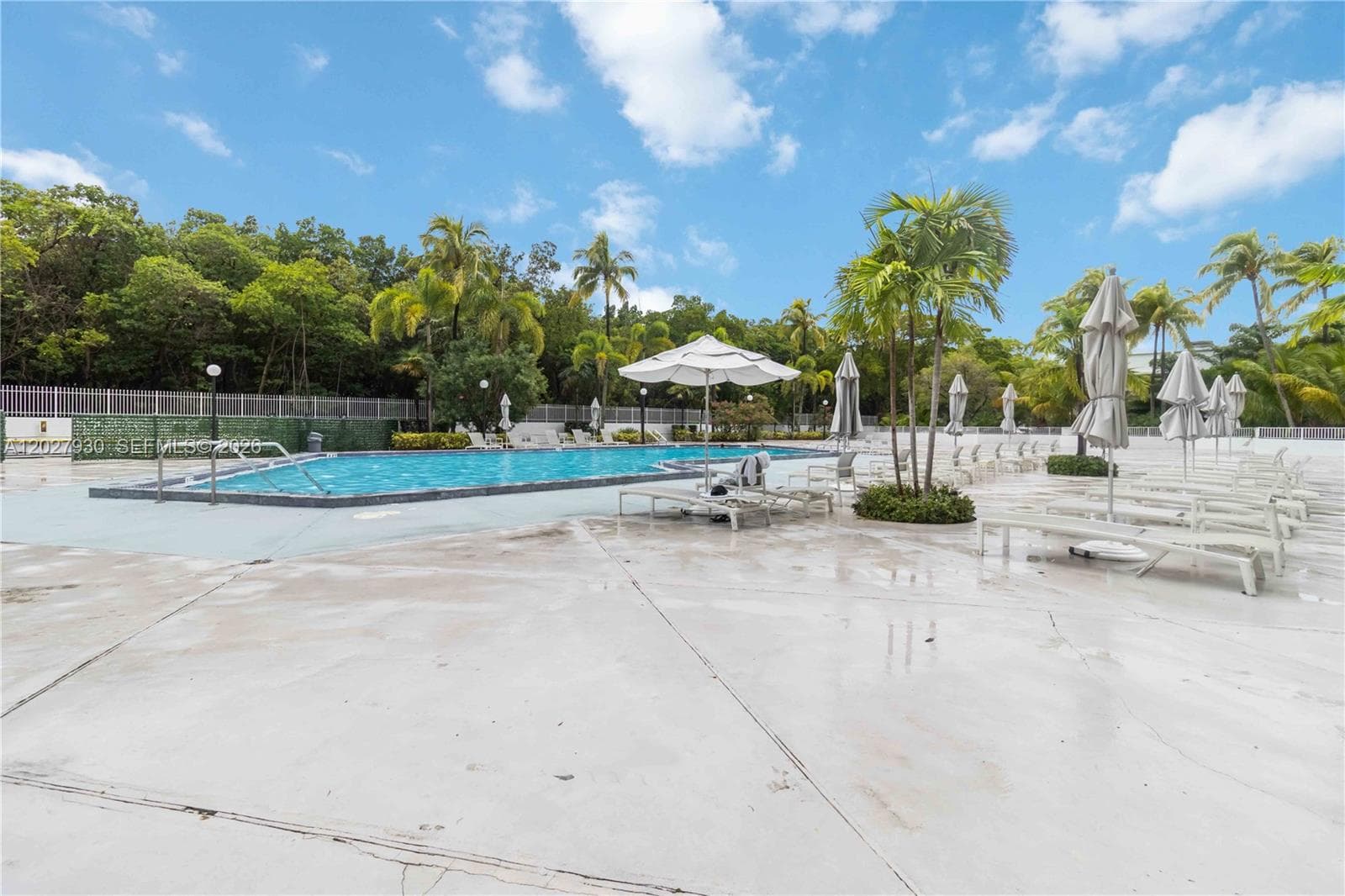 100 Bayview Dr # 2014, Sunny Isles Beach FL 33160 — 46
