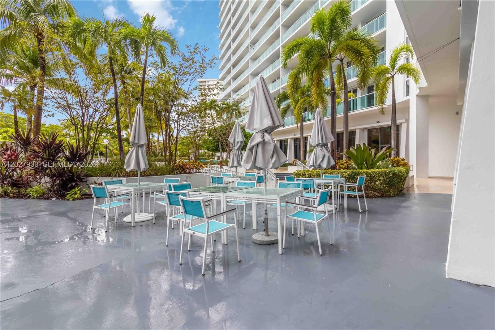 100 Bayview Dr # 2014, Sunny Isles Beach FL 33160 — 43