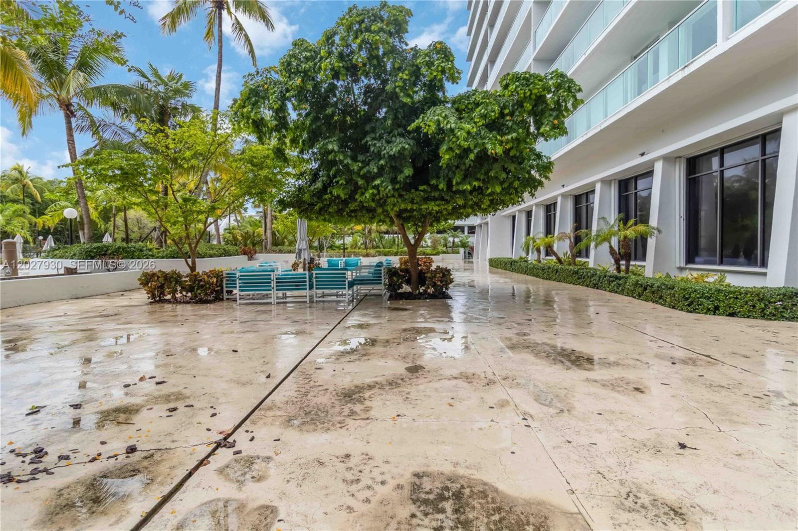 100 Bayview Dr # 2014, Sunny Isles Beach FL 33160 — 49