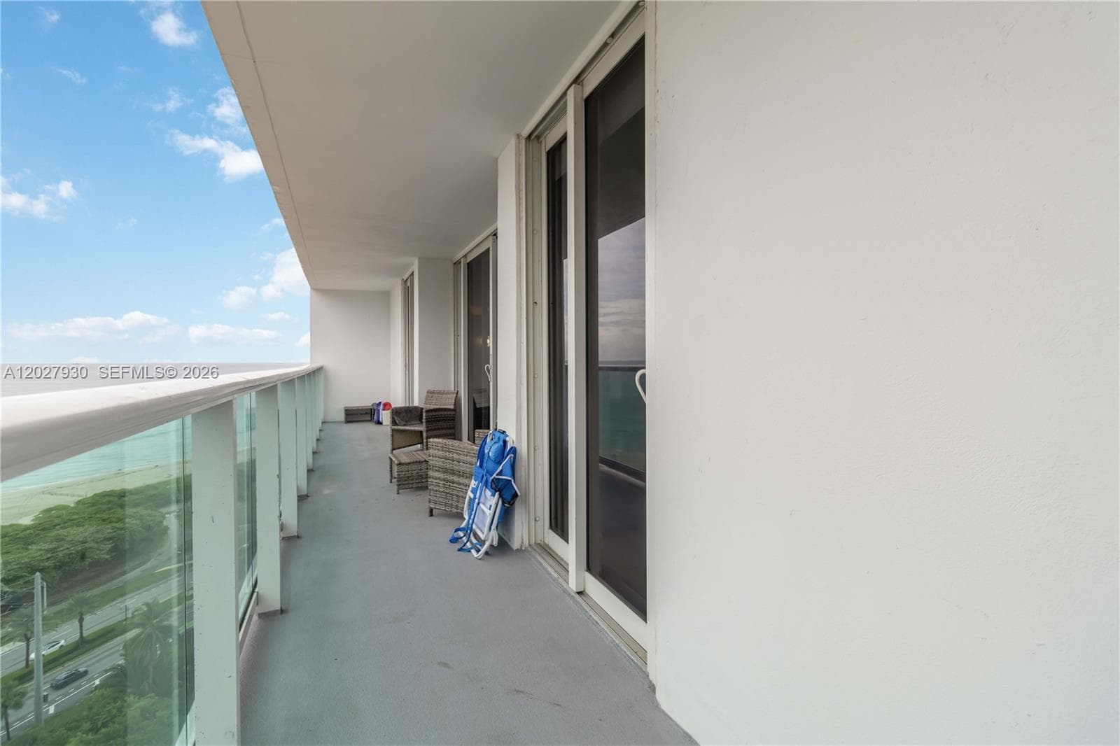 100 Bayview Dr # 2014, Sunny Isles Beach FL 33160 — 35