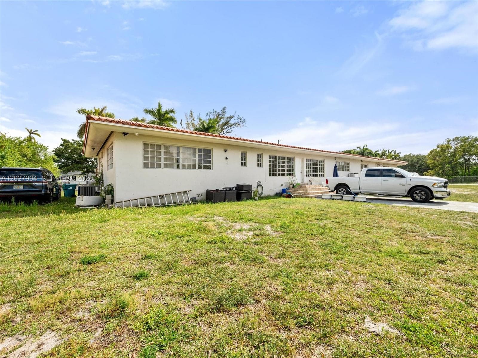 1895 NW 175th St, Miami Gardens FL 33056 — 53