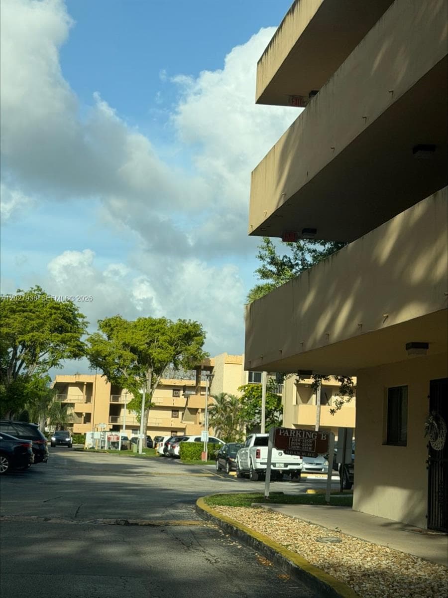 8415 SW 107th Ave # 266W, Miami FL 33173 — 16
