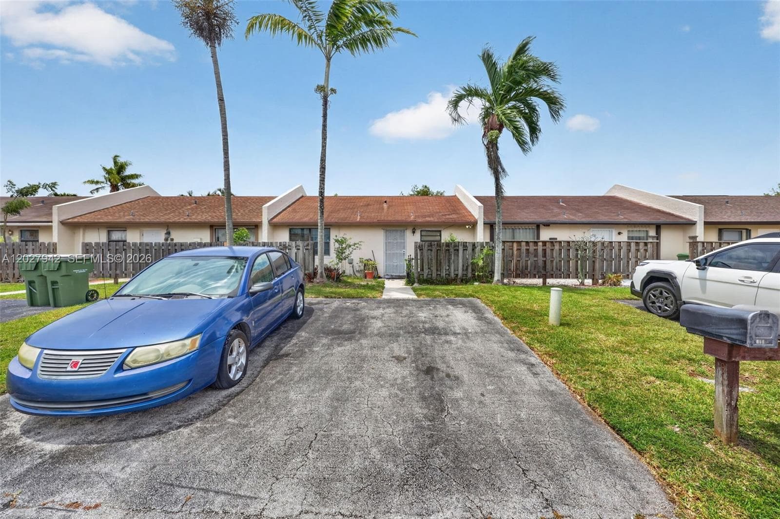 1427 Towhee St, Homestead FL 33035 — 2