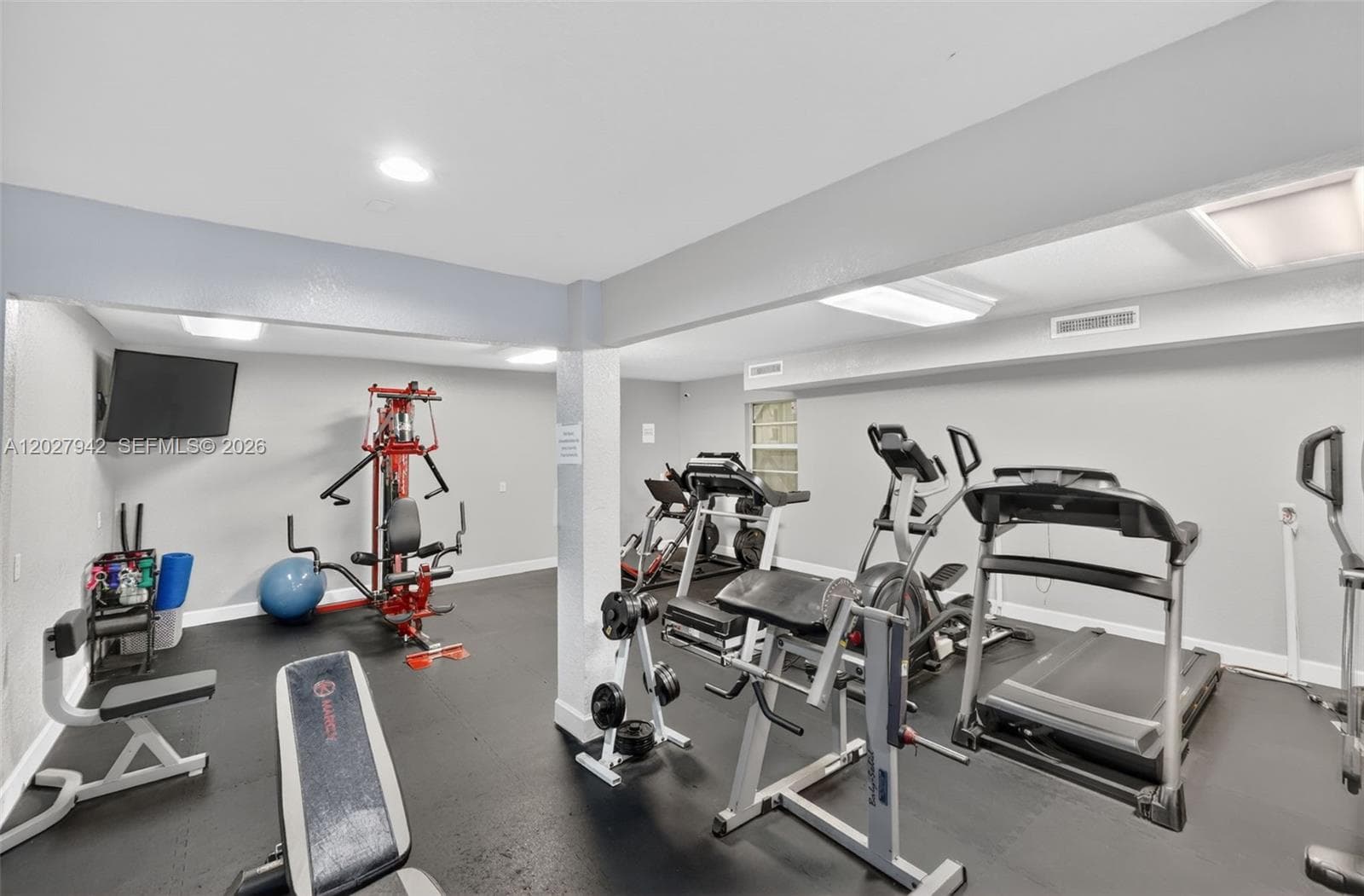 1427 Towhee St, Homestead FL 33035 — 34