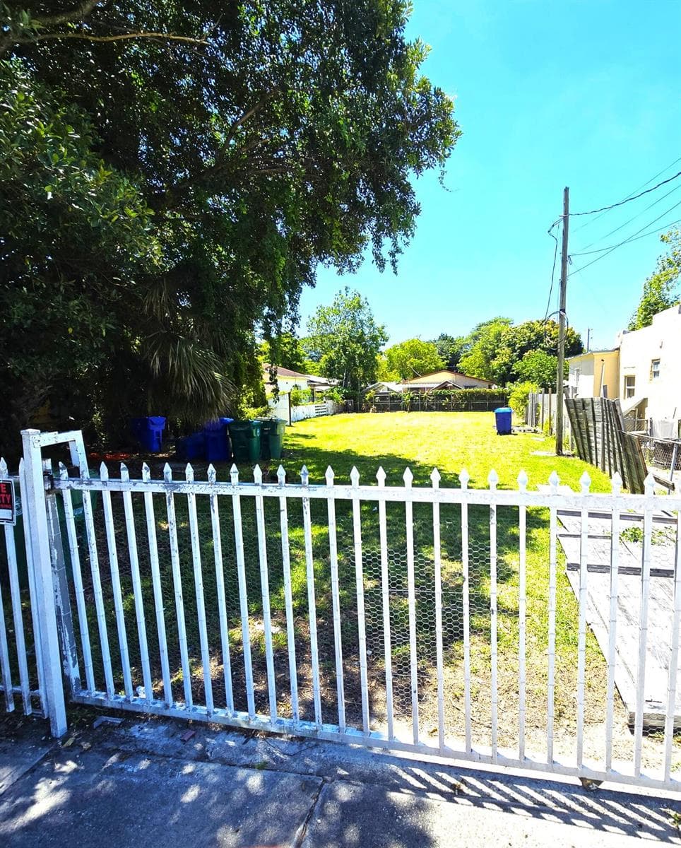 1252 NW 35th Street, Miami FL 33142 — 2