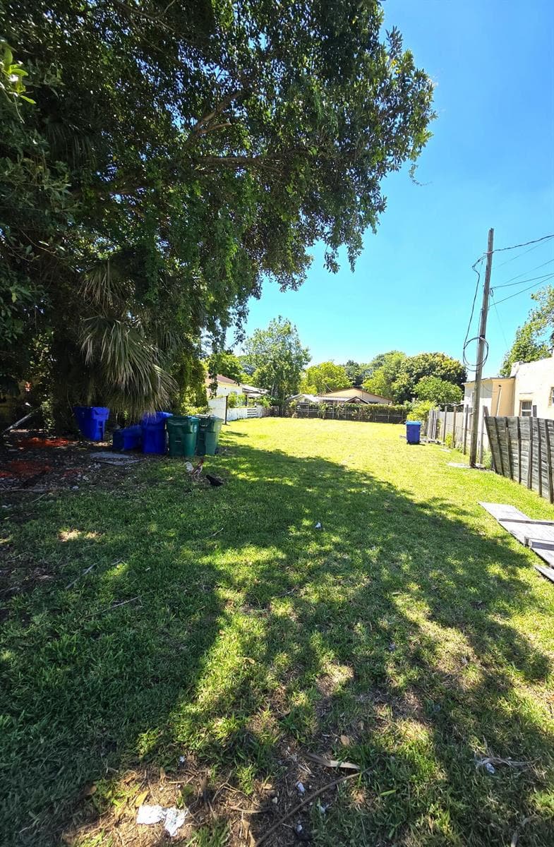 1252 NW 35th Street, Miami FL 33142 — 1