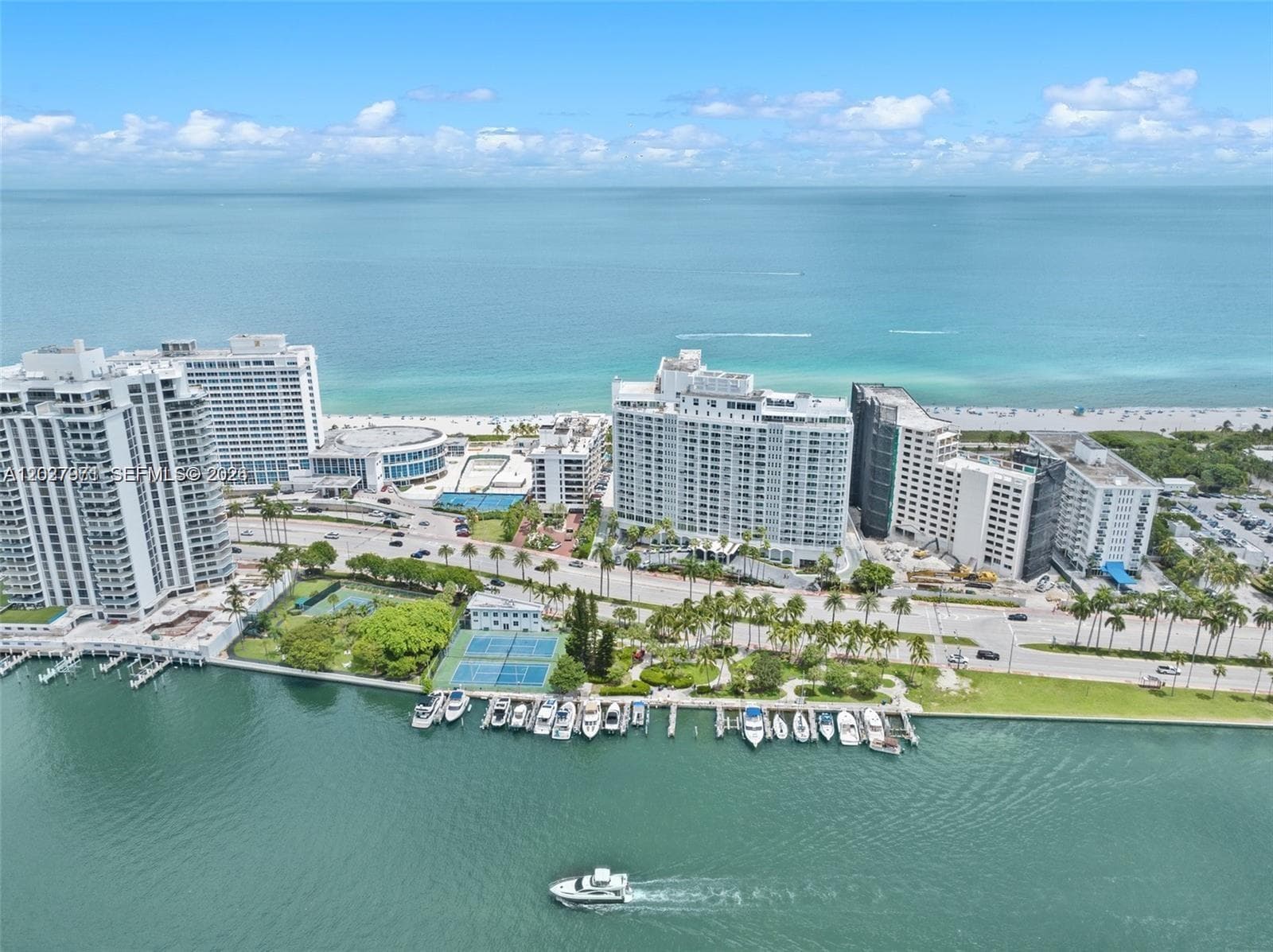 5401 Collins Ave # 807, Miami Beach FL 33140 — 39