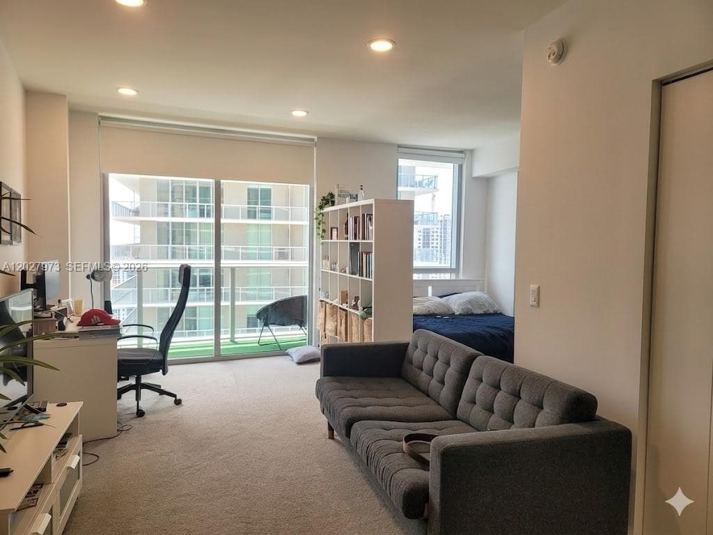 1100 S Miami Ave # 2305, Miami FL 33130 — 3